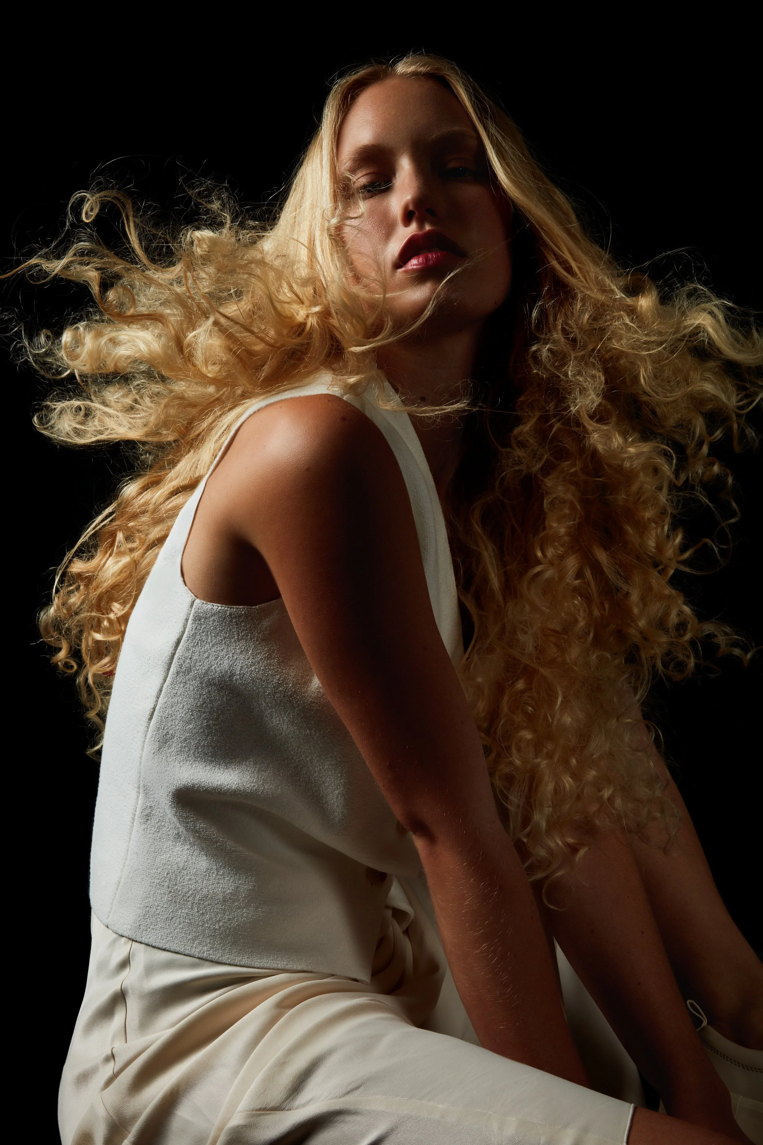 Maya_5200_DT_v1_Maya6_maya-shot 06-3600.jpg