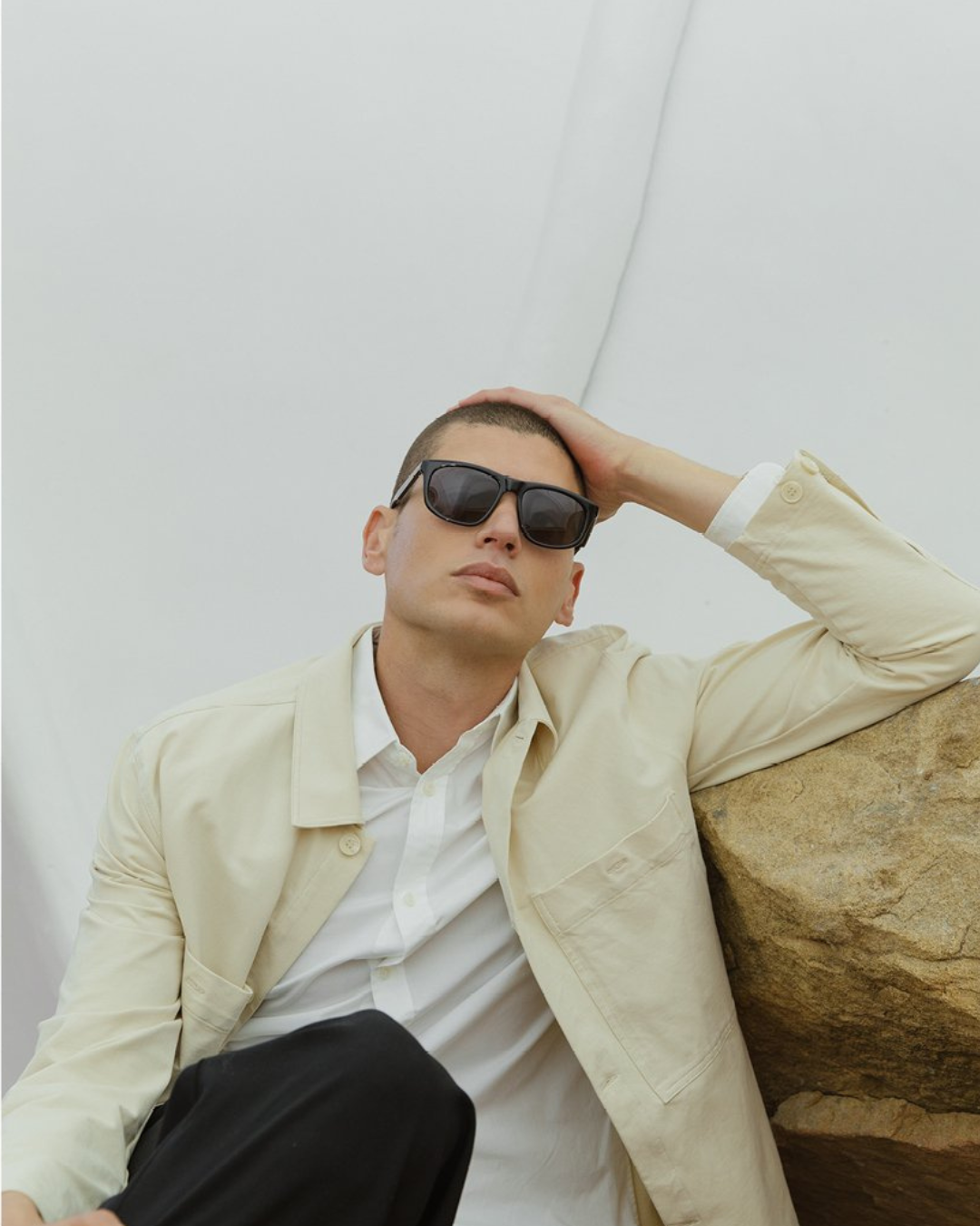 Barton Perreira x 007 
- view -