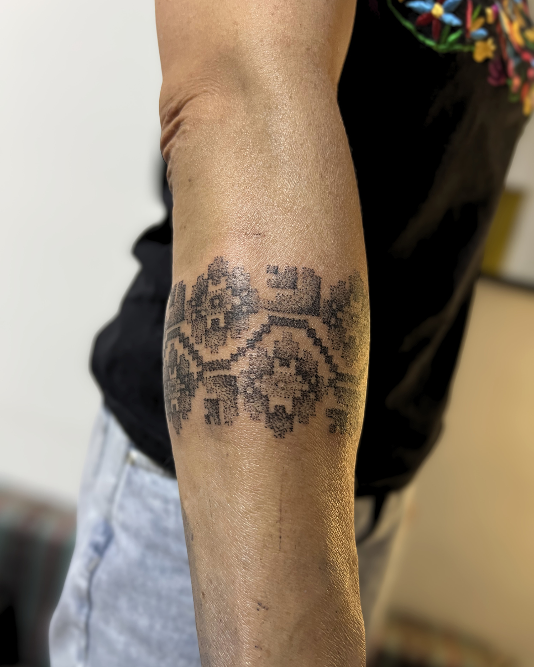 flower tatreez tattoo.png