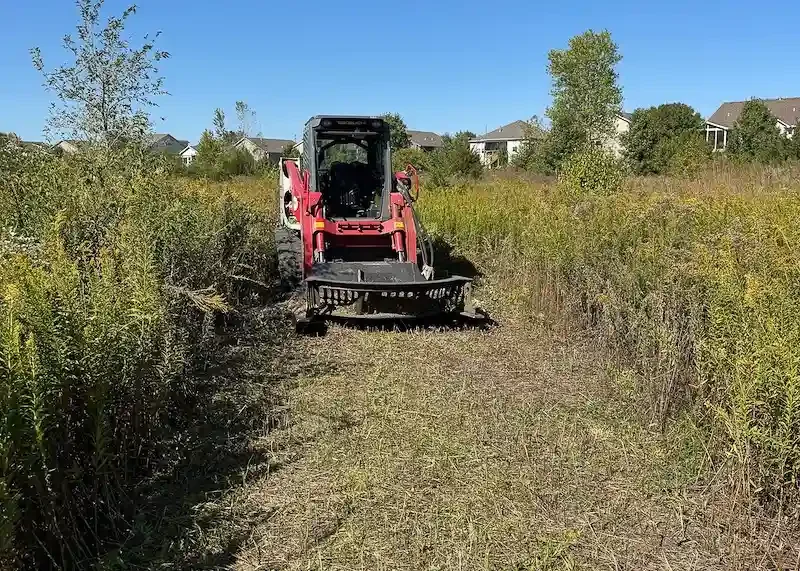 land clearing and site preparation kansas - solid ground skid steer brush hog jackson county blue springs grain valley lone jack oak grove