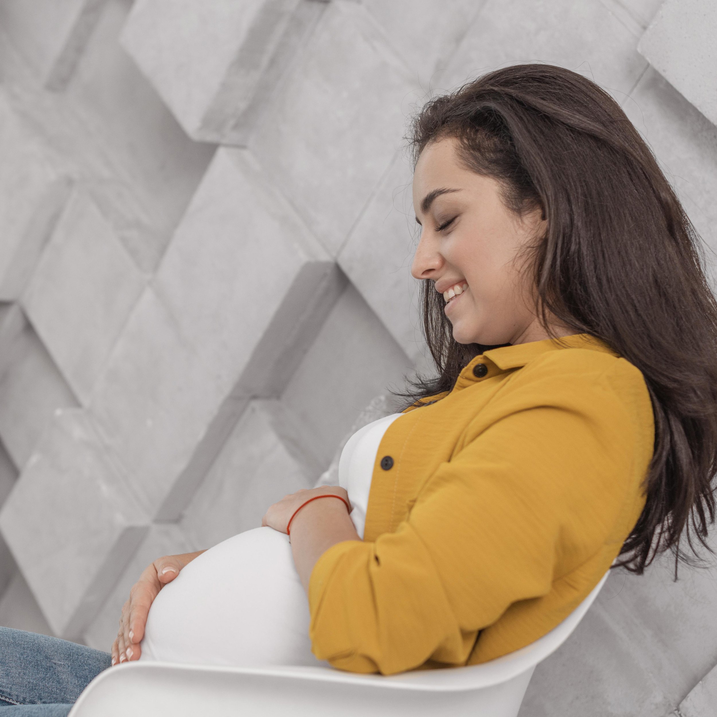 Beauty Products to Avoid in Pregnancy