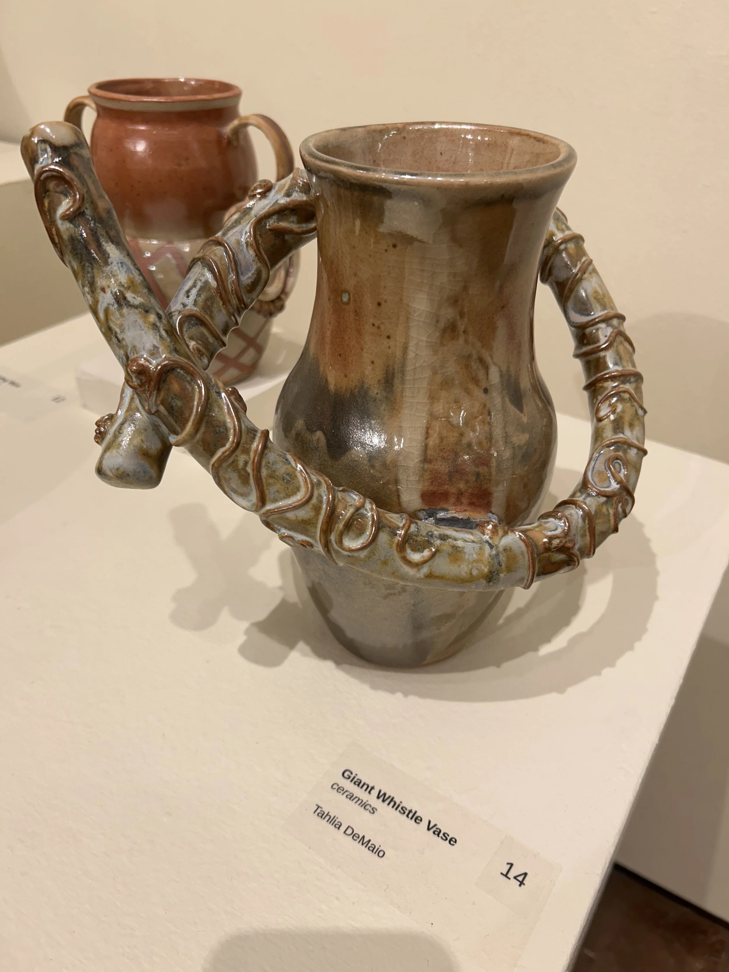 14_Giant_Whistle_Vase.jpg
