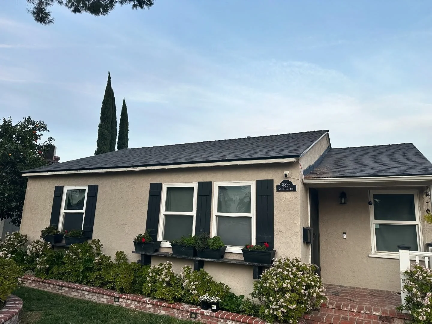 Another successful reroof project completed by the Acer Construction team! 🏠🔨 We pride ourselves on delivering quality craftsmanship and reliable service for every client. Whether it’s a small repair or a full roof replacement, we ensure your