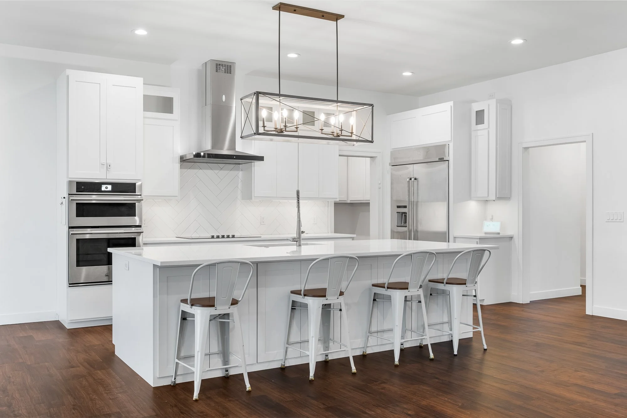 2400StoneyBrookDr-14.jpg