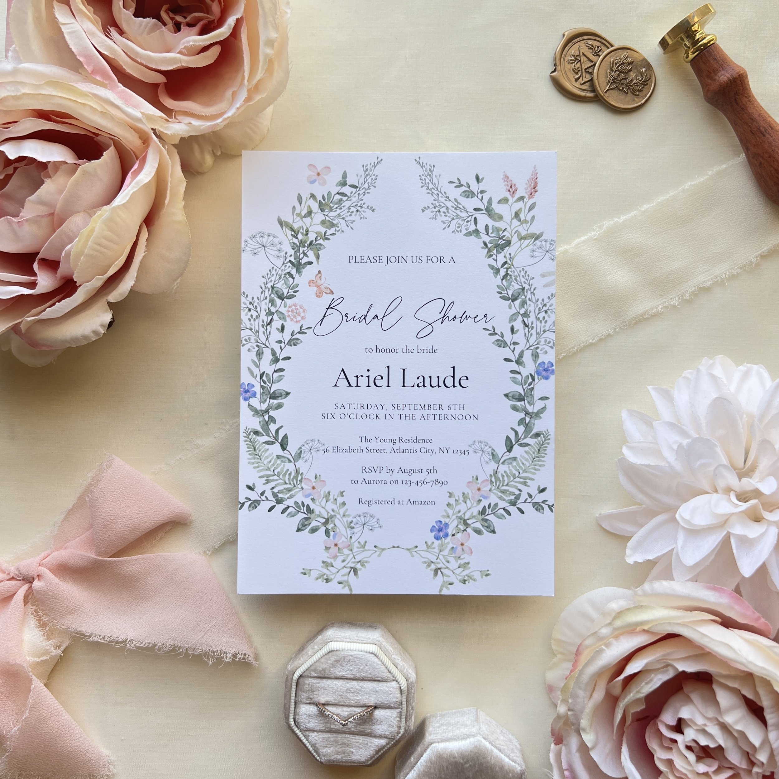 Garden Oval Frame Bridal Shower Invitation