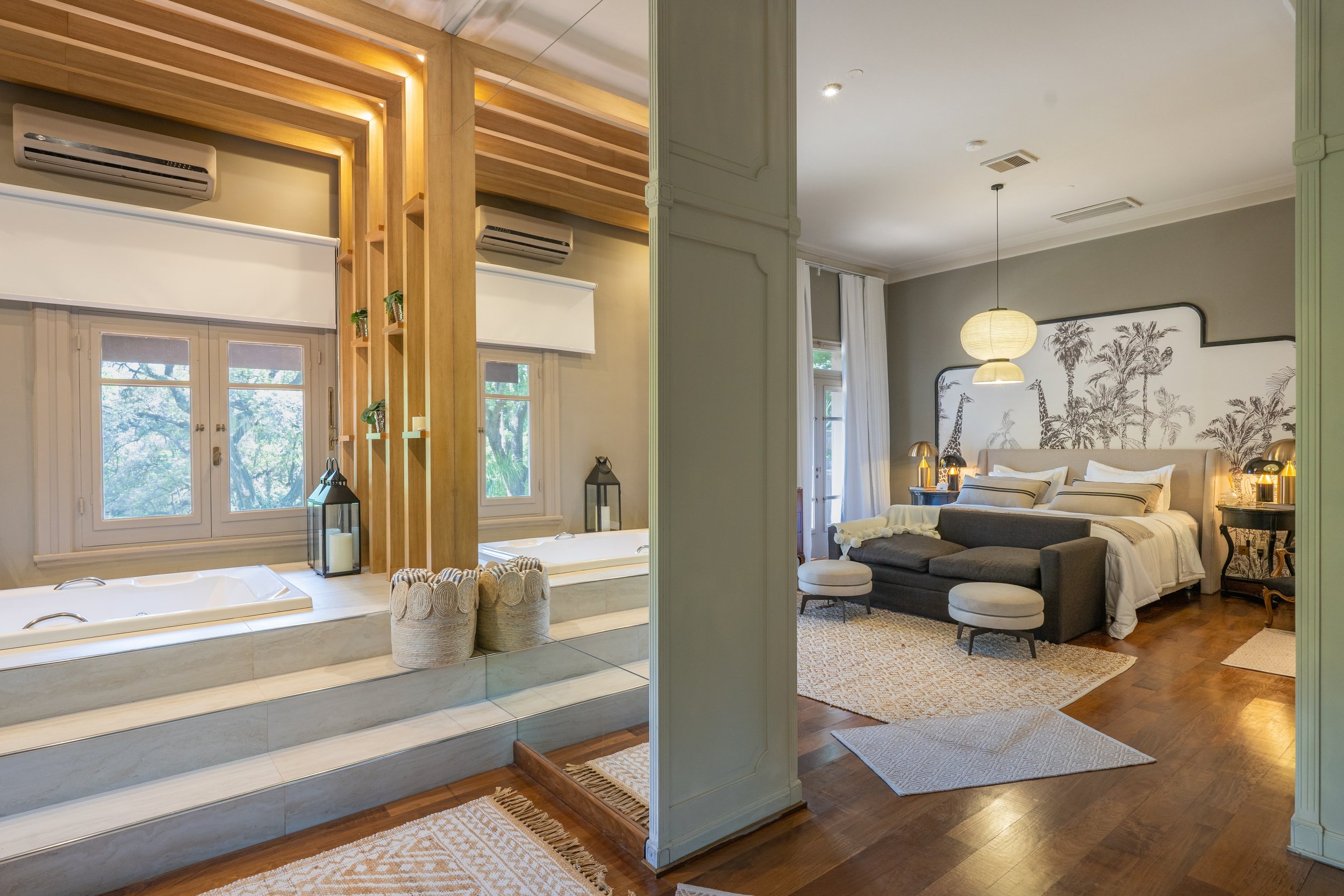 38-Master suite Jacaranda_jacuzzi_1.jpeg