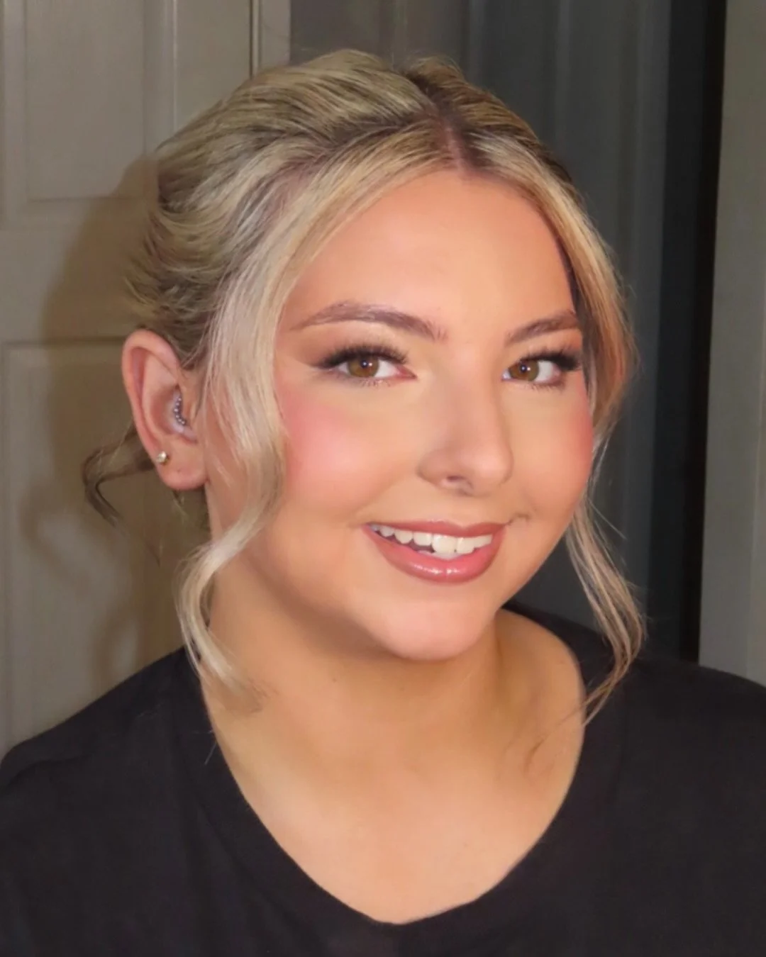 soft glam &amp; up style on the gorgeous @kaylins_main xx 

2026 HAIR &amp; MAKEUP BOOKINGS OPEN 🤍

#softglamlook #schoolformalmakeup #sydneymakeupartist #sydneyhairstylist #hairandmakeupartist