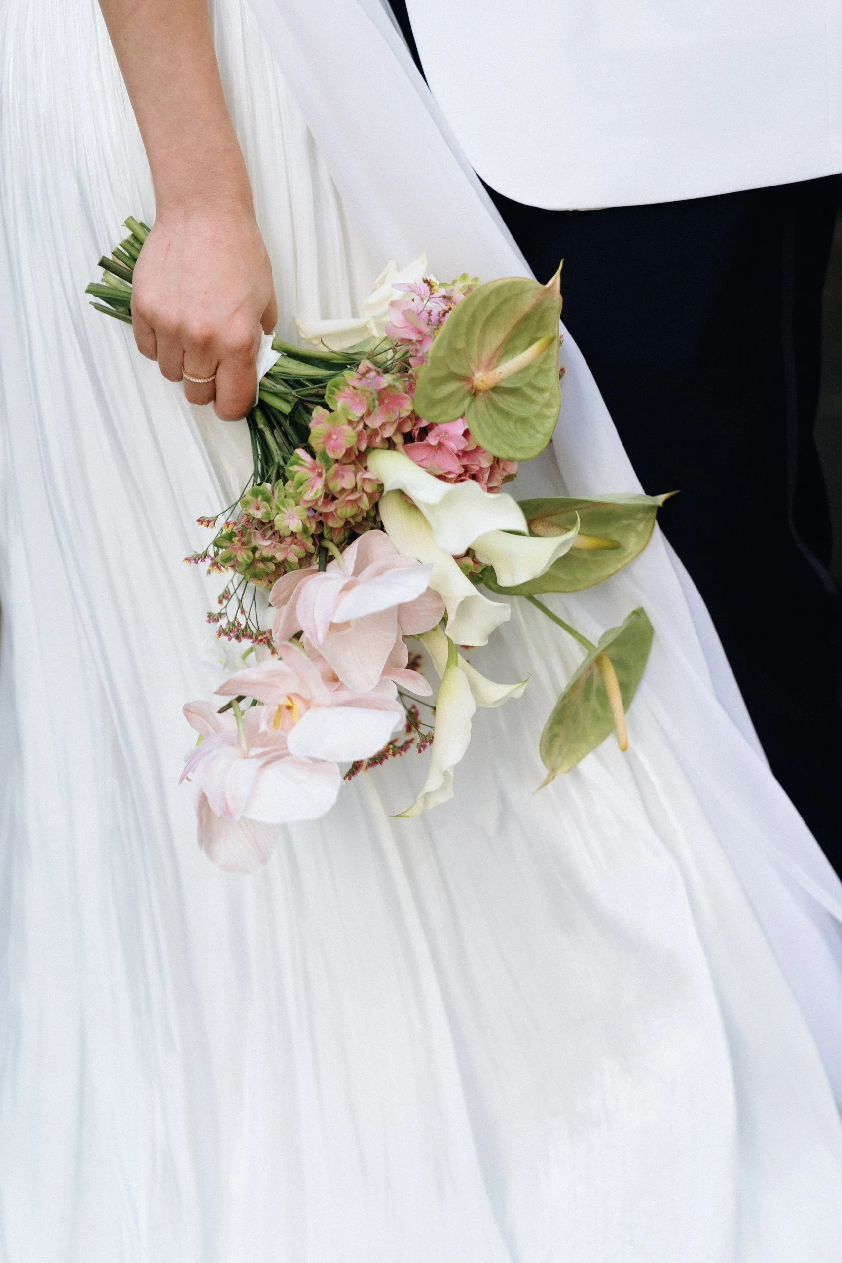 J & V Sneak peek-17_resized.jpg