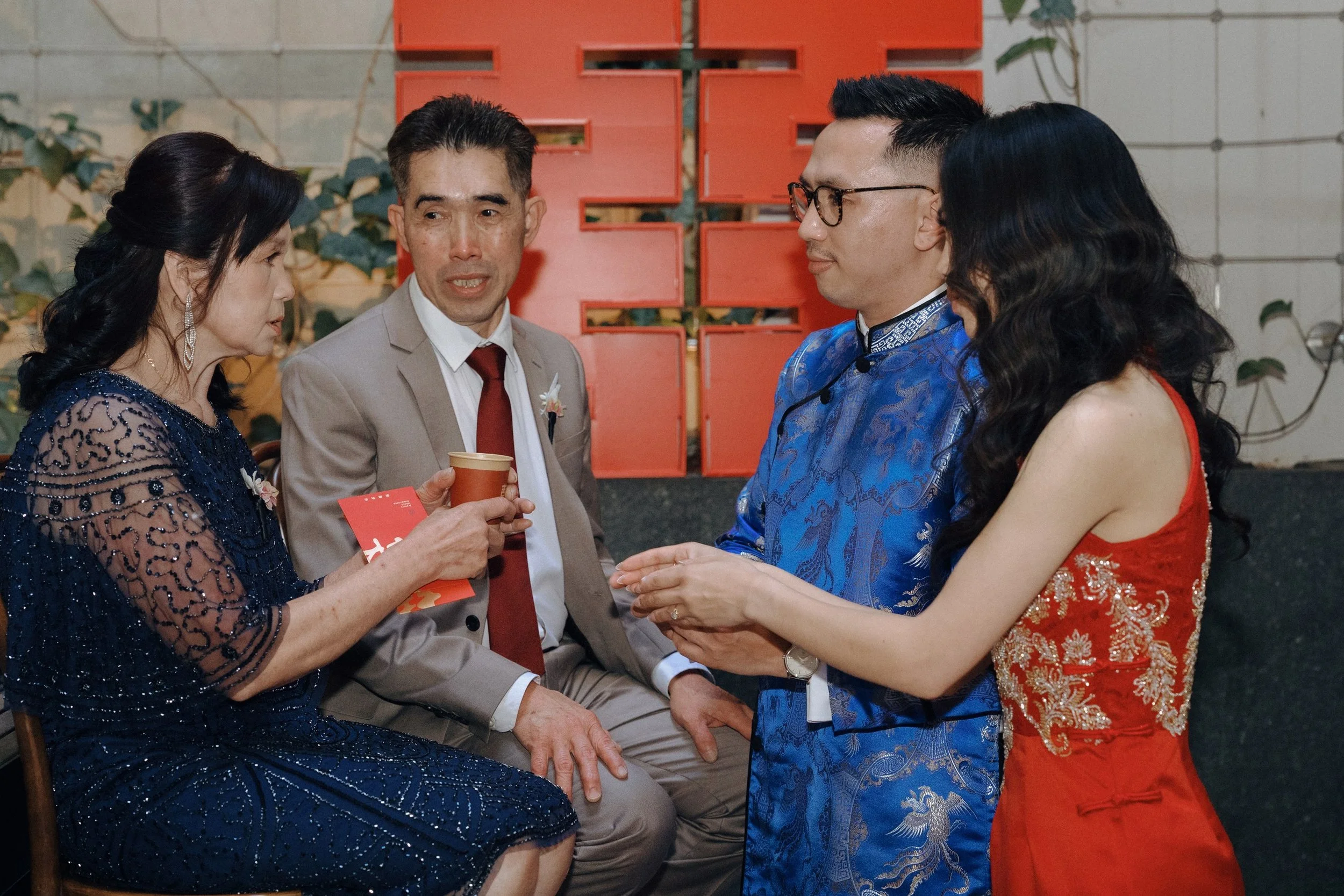 J & V Sneak peek-25_resized.jpg