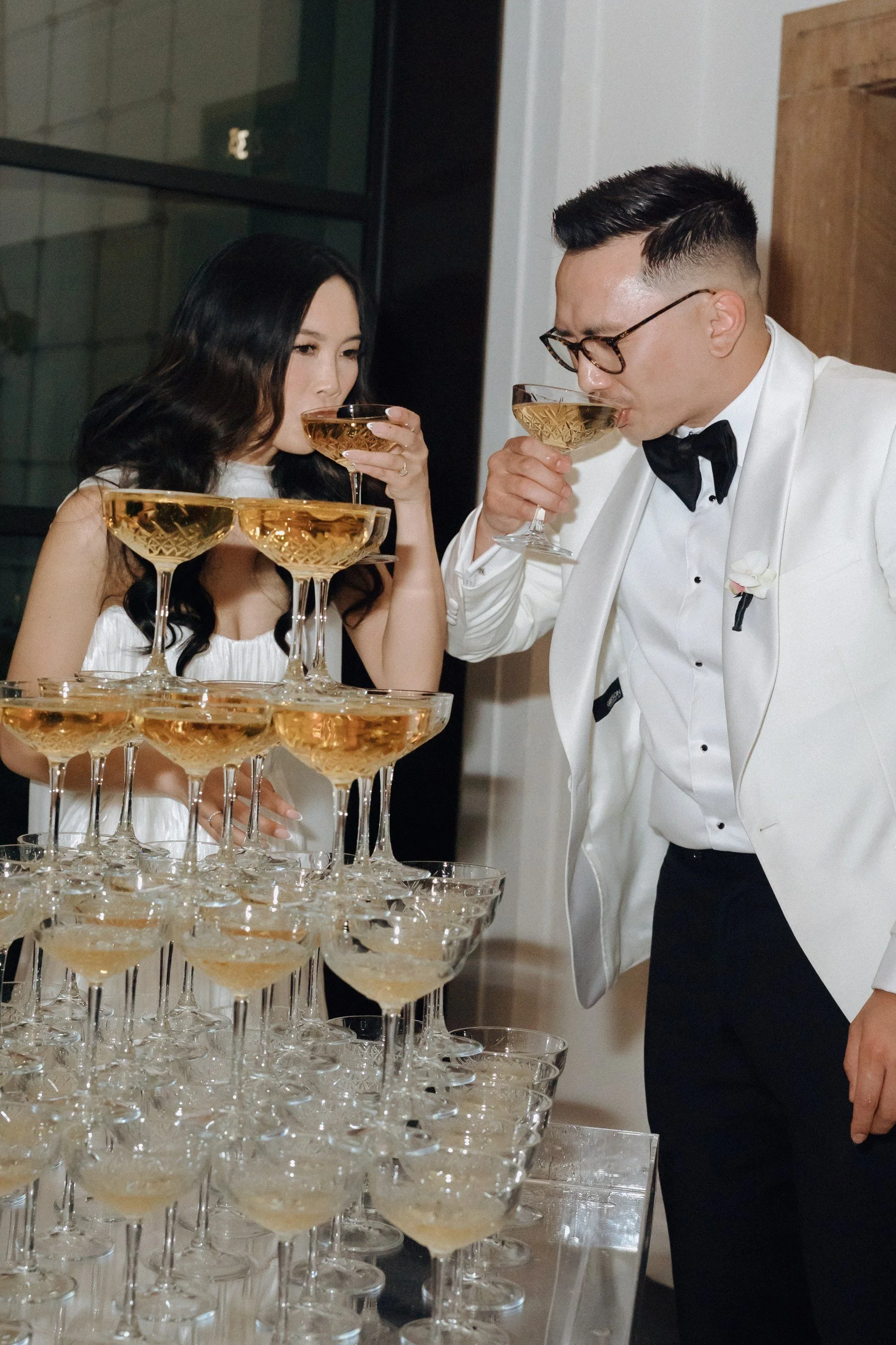 J & V Sneak peek-36_resized.jpg