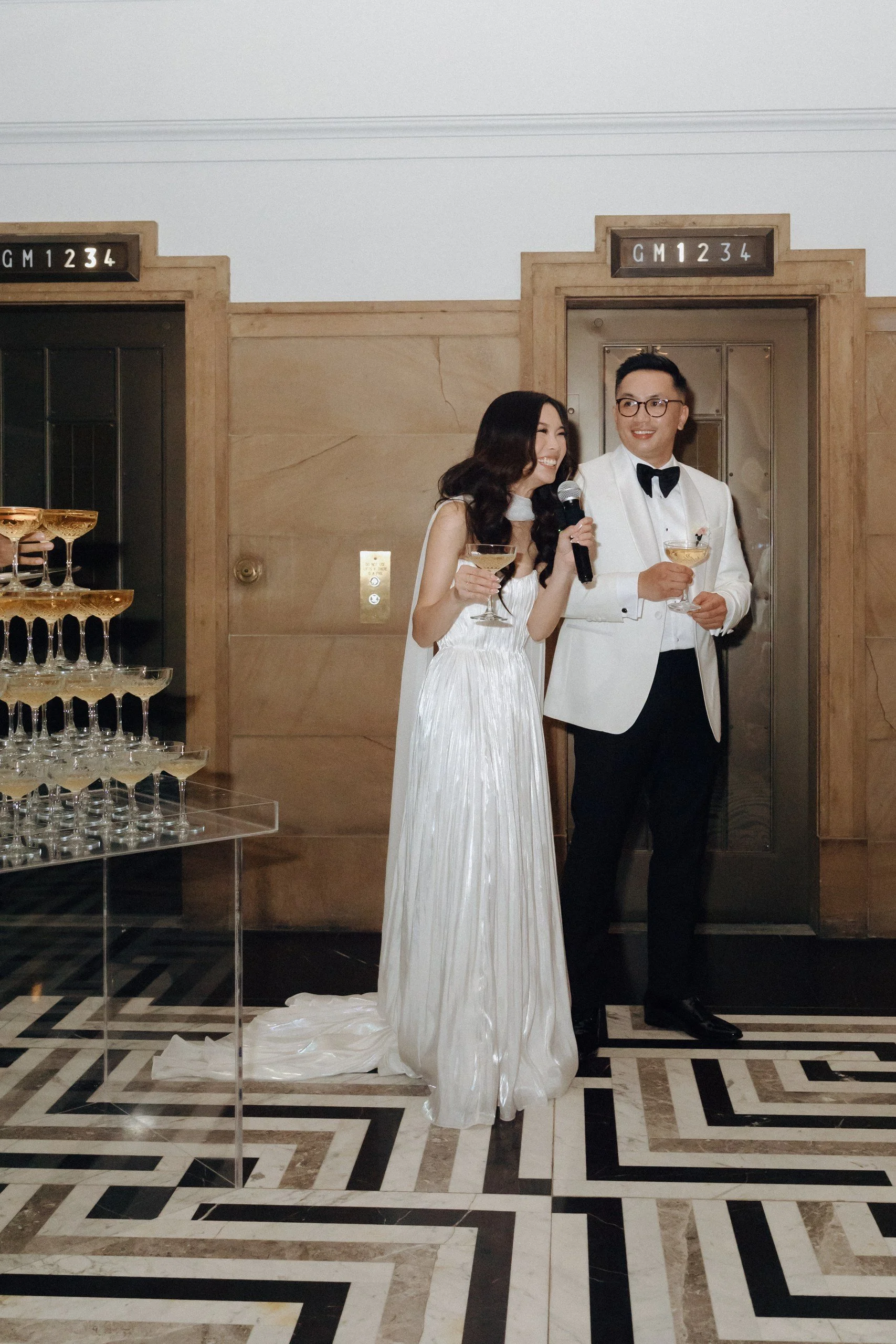 J & V Sneak peek-37_resized.jpg