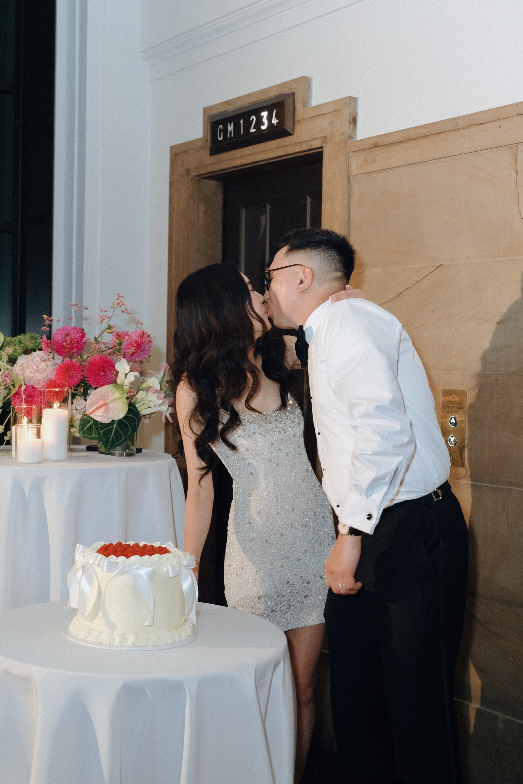 J & V Sneak peek-62_resized.jpg