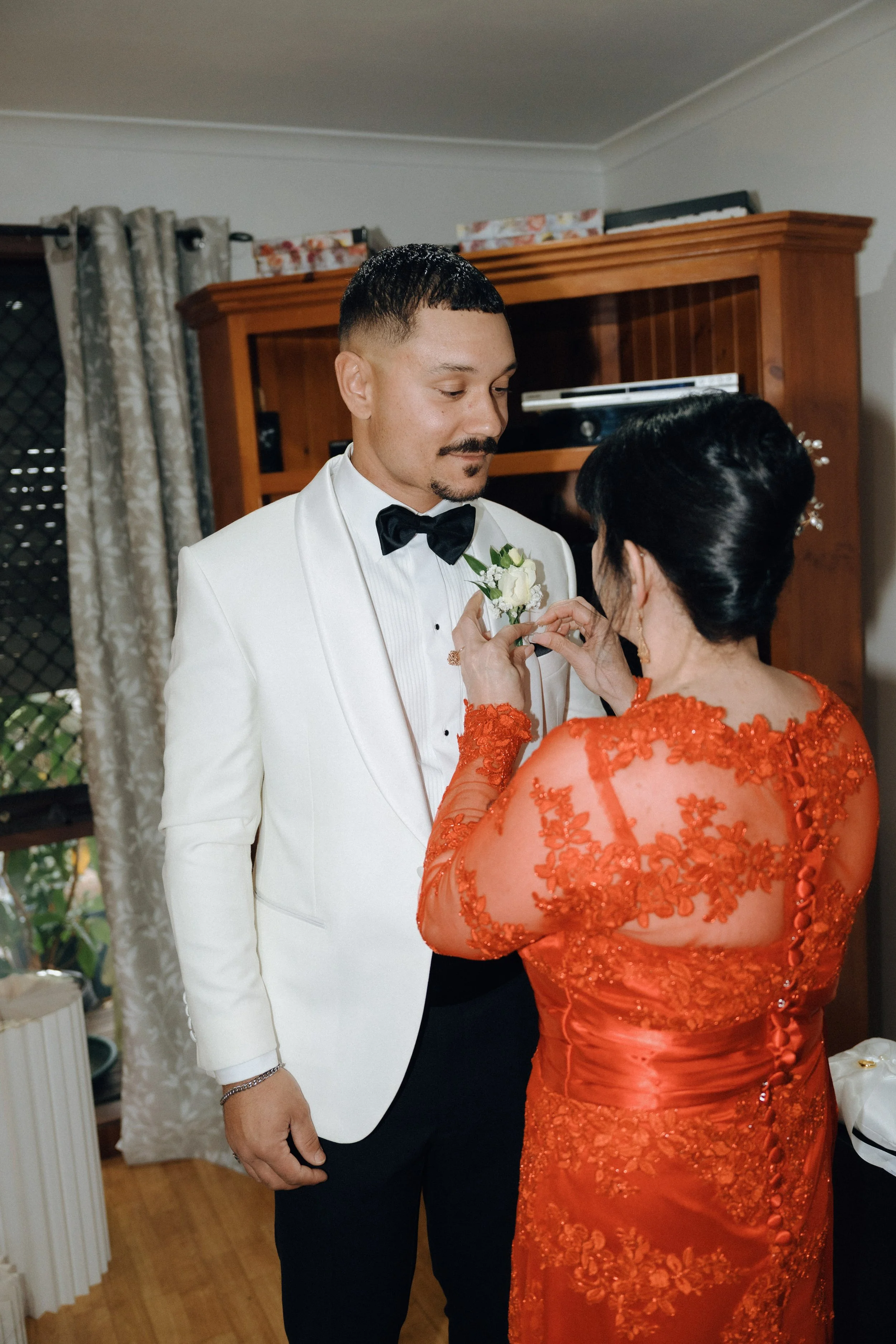 auntie-kim-collingwood-wedding-phototgraphy-ck-13.jpg