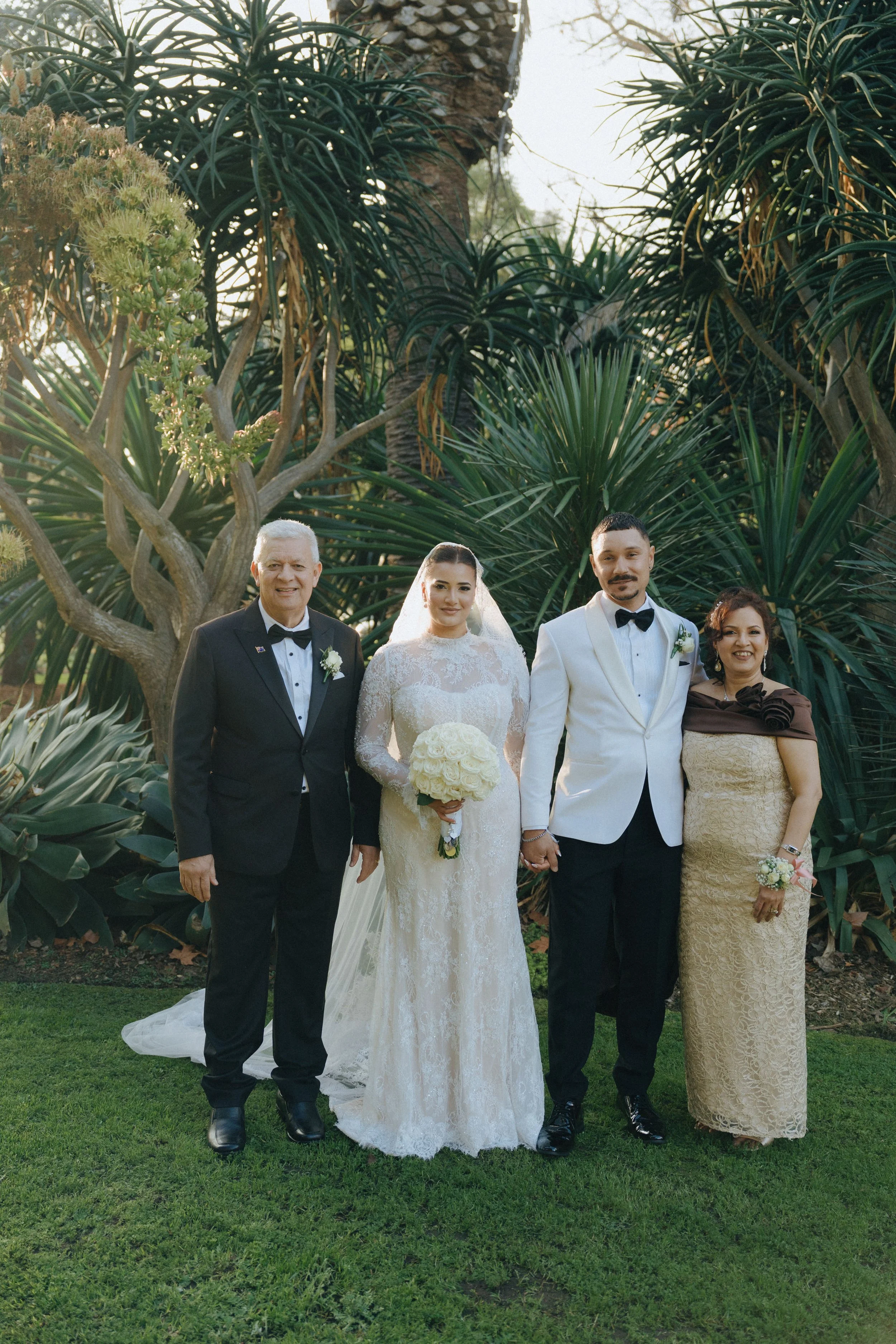 auntie-kim-collingwood-wedding-phototgraphy-ck-100.jpg