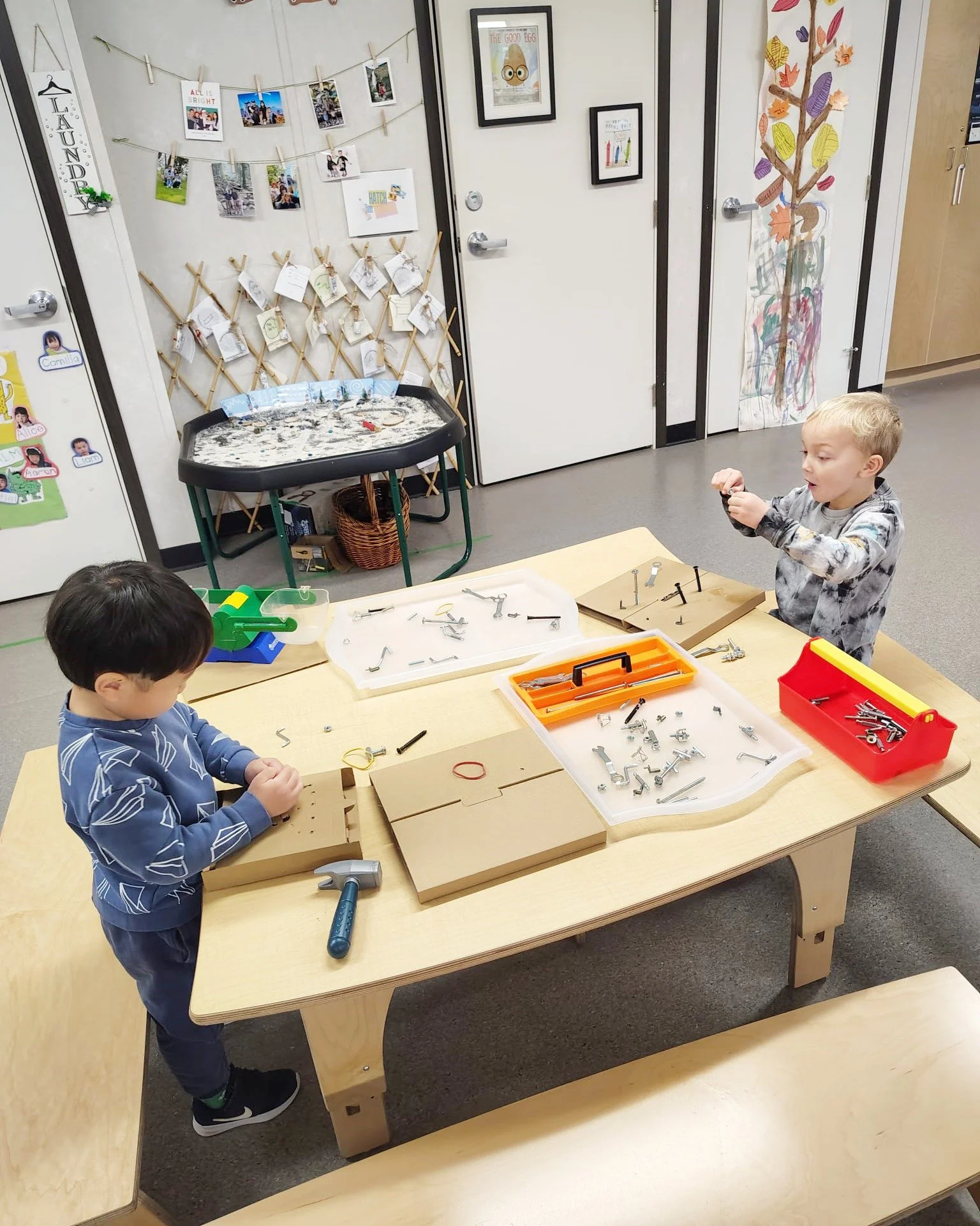Our little engineers at work! With hammers, screws, and simple tools, they practiced building, experimenting, and discovering how each tool works. It&rsquo;s a great way to build confidence, coordination, and early STEM thinking!