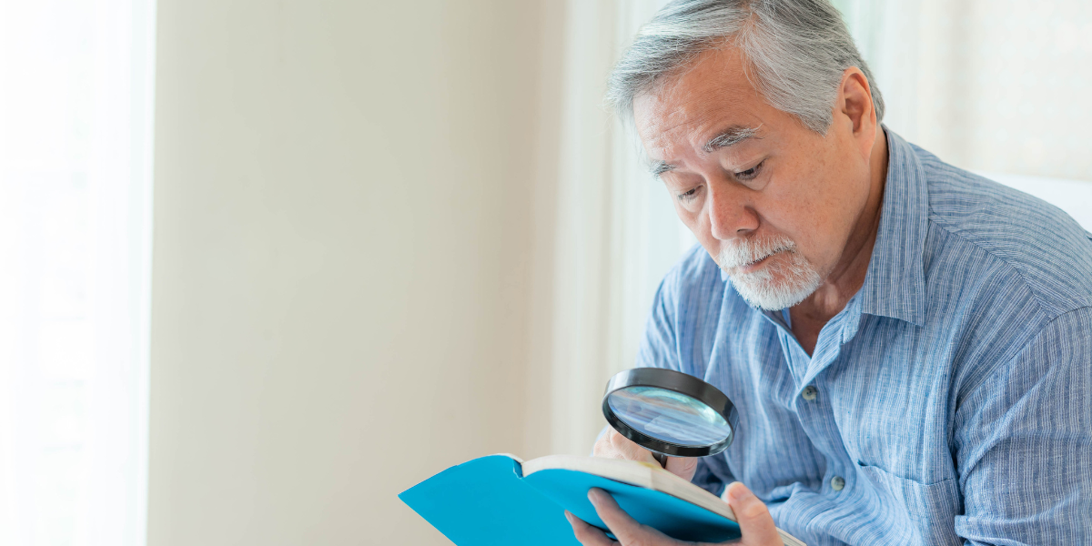 สายตายาว เท่าไหร่ ควรใส่แว่น?