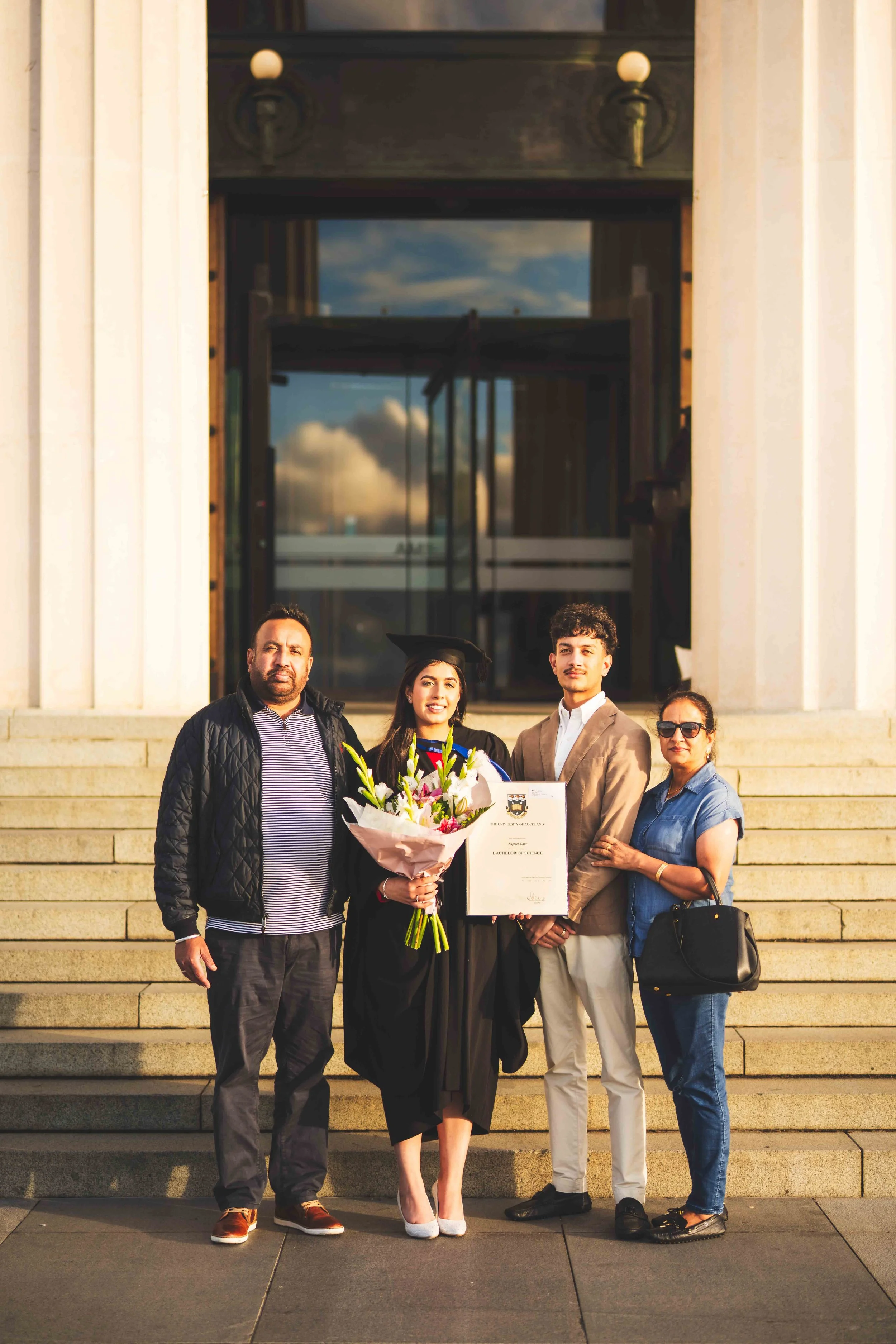 Supreet Auckland Graduation Photography-10.jpg