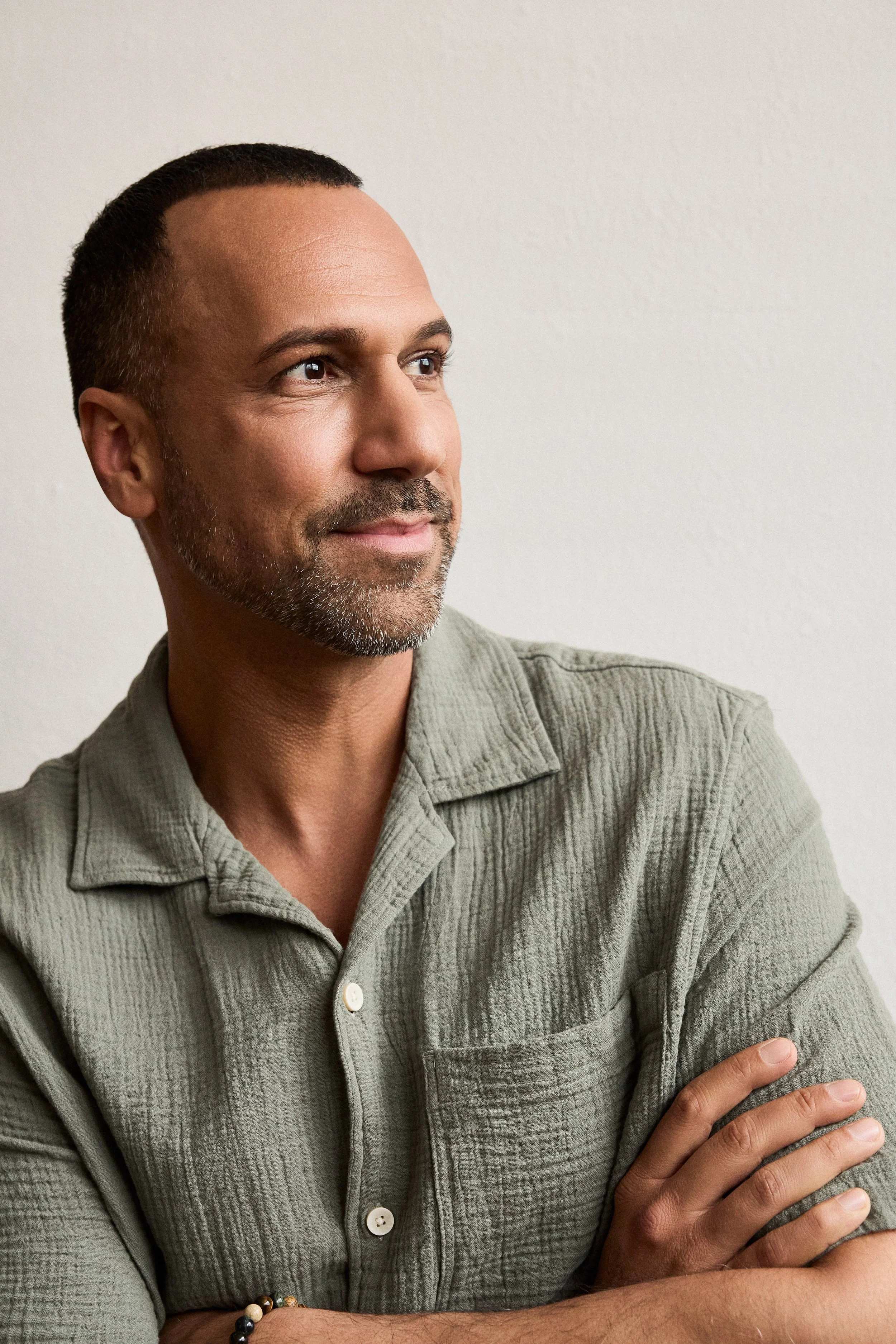 Männerportrait, natürliches Licht, Patrick Mayr Fotograf