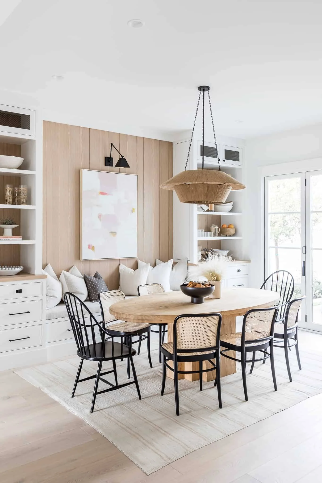 Cabinetry that feels architectural, not added on. Crisp reveals, oak detailing, and soft paneling bring warmth and structure to this space.
Every line serves the composition.

📍 @hesterfamilymillwork | Follow for more &amp; click the link in bio to 