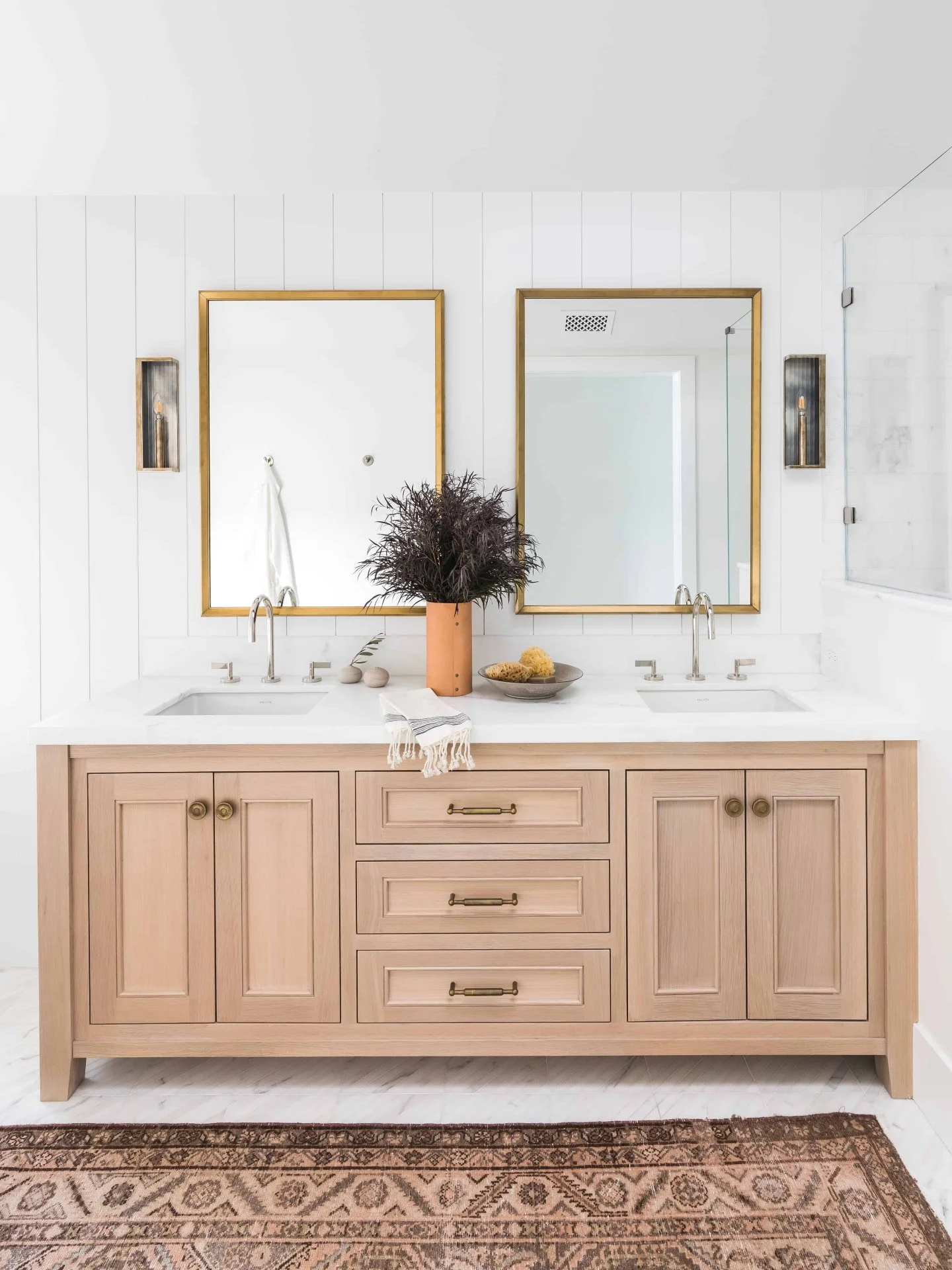 You deserve a home where even the smallest spaces feel intentional.This powder bath proves it.
Warm wood cabinetry. Textured walls. Brass that adds quiet confidence.

You bring the vision. We help you build it beautifully.

💾 Save this for later
❤️ 