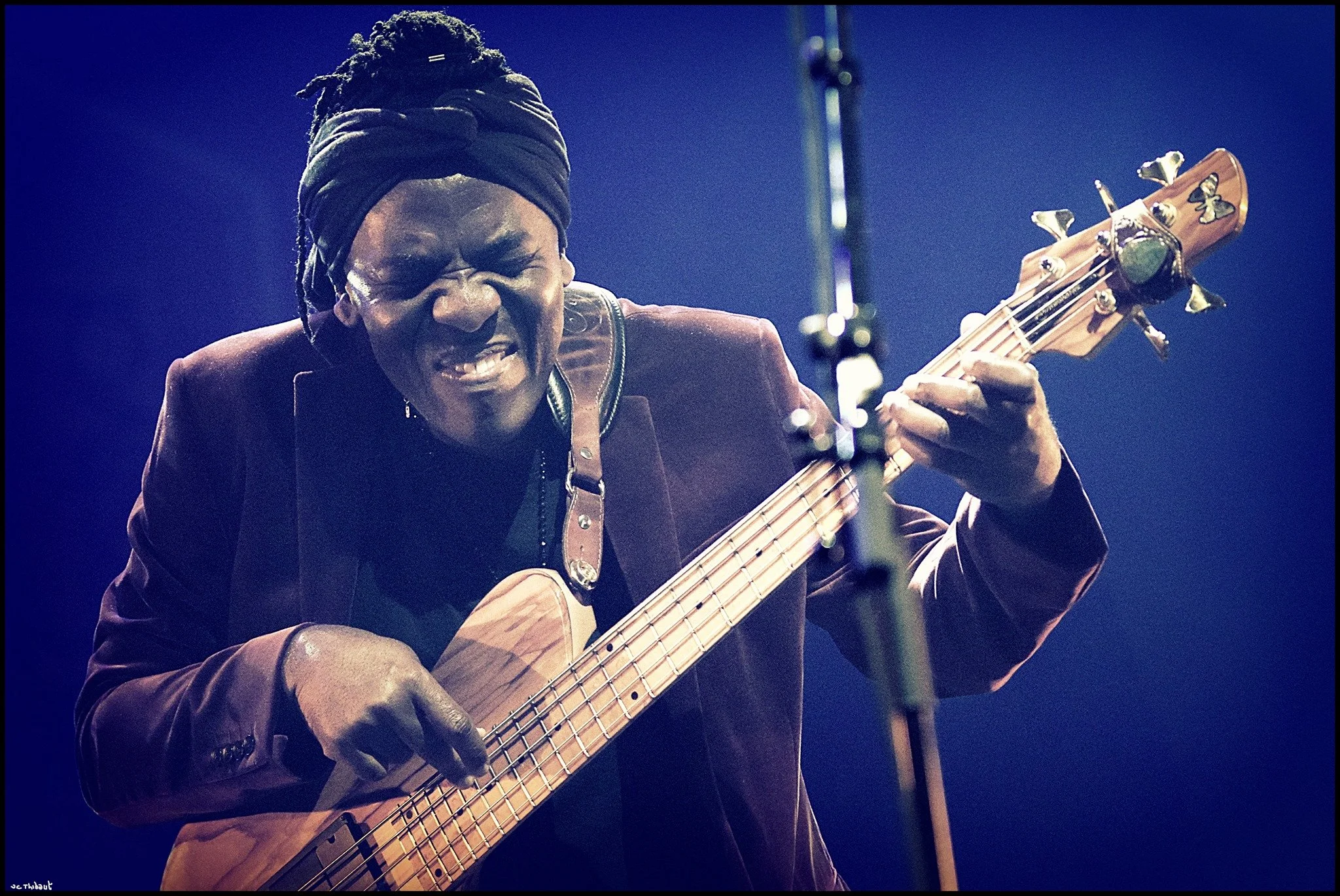 Richard Bona: Exploring Roots, Freedom, and Global Sounds