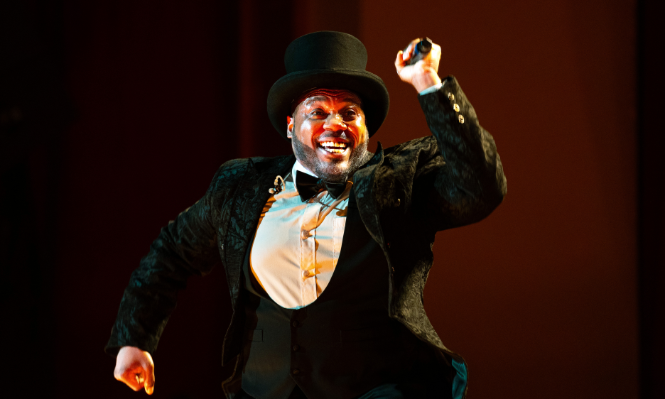 Scott Bradlee's Postmodern Jukebox At Paramount Theatre