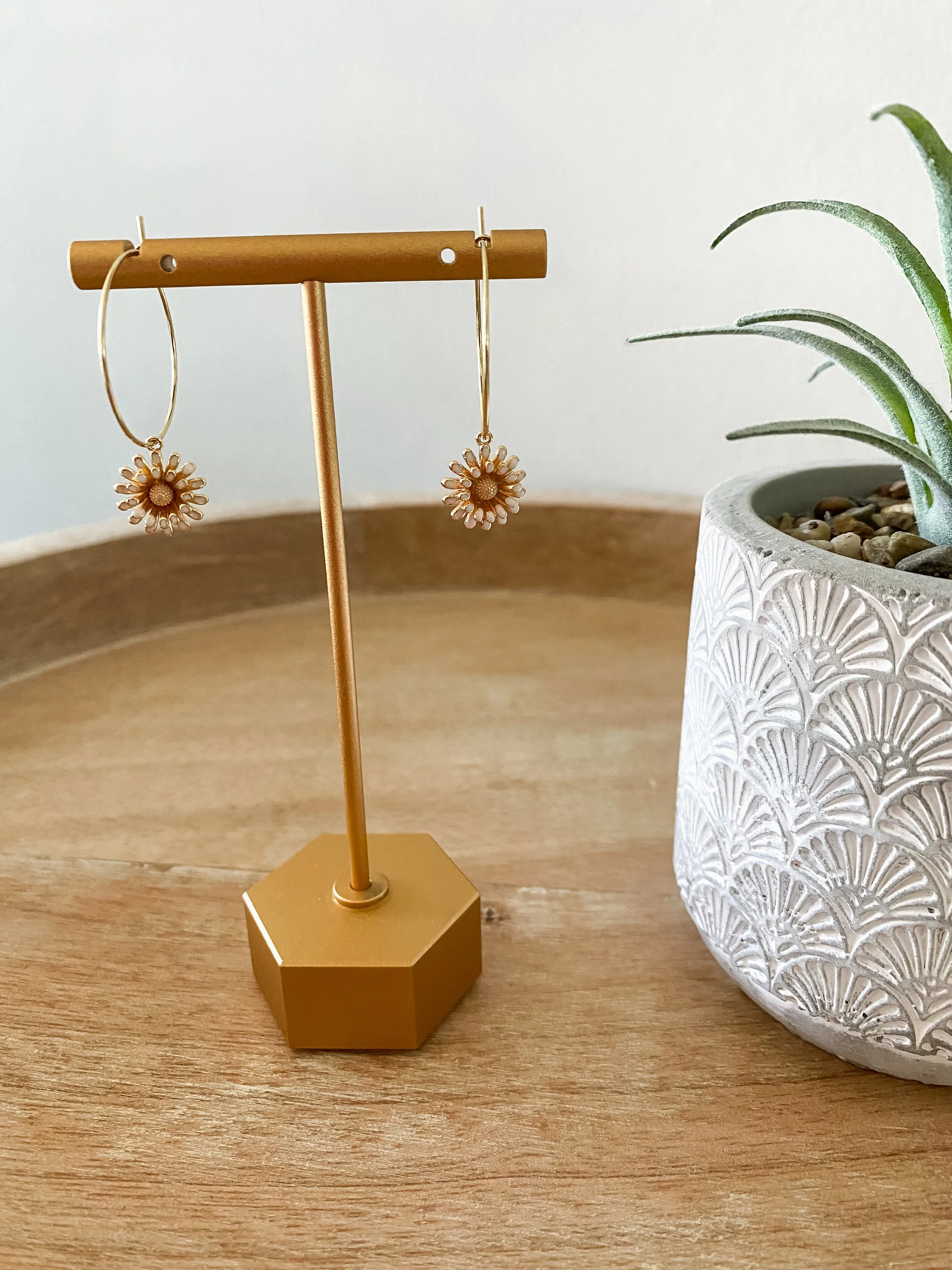 Gold Metal Daisy Hoop Earrings