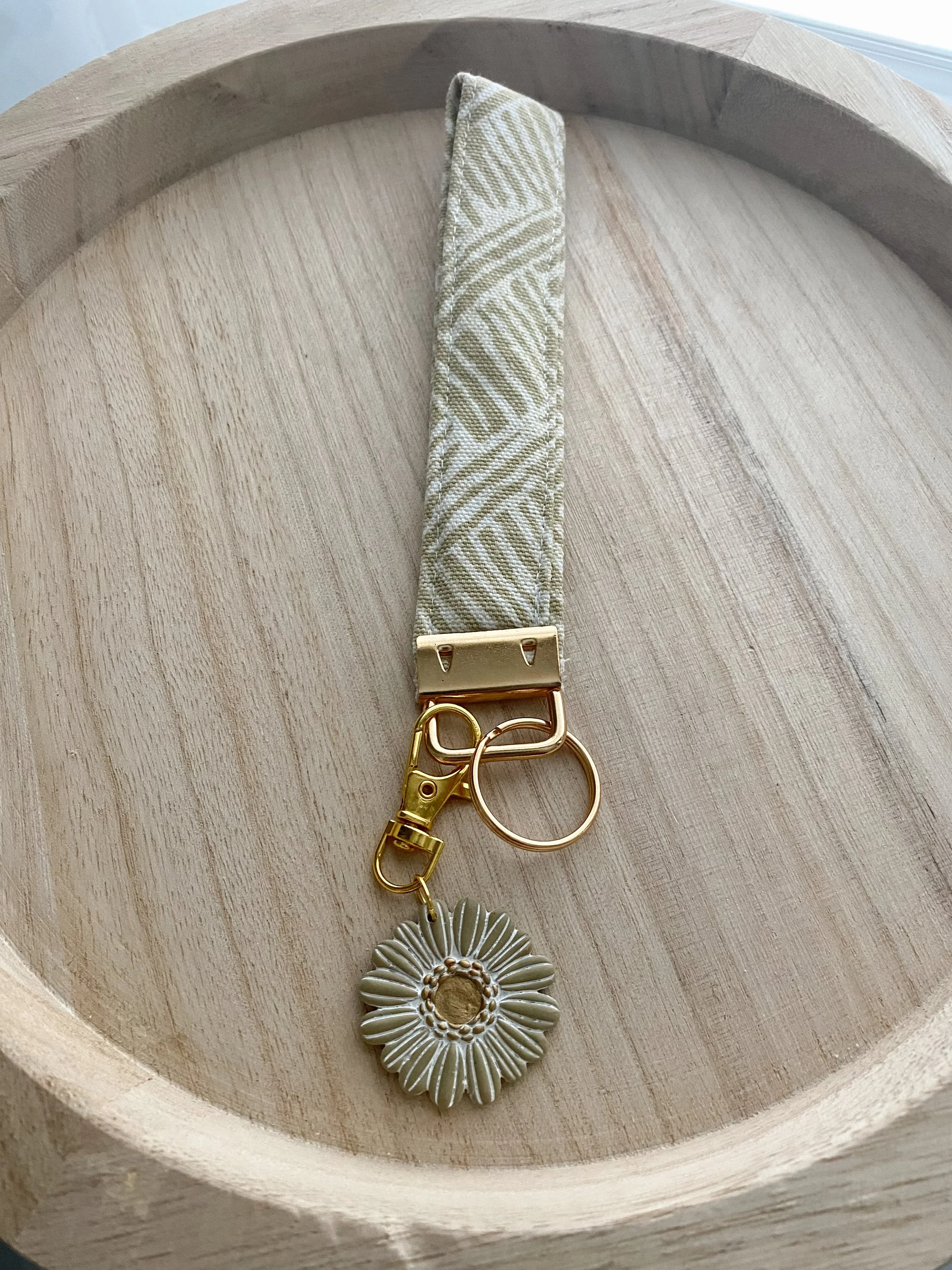 handmade cloth wristlet polymer clay