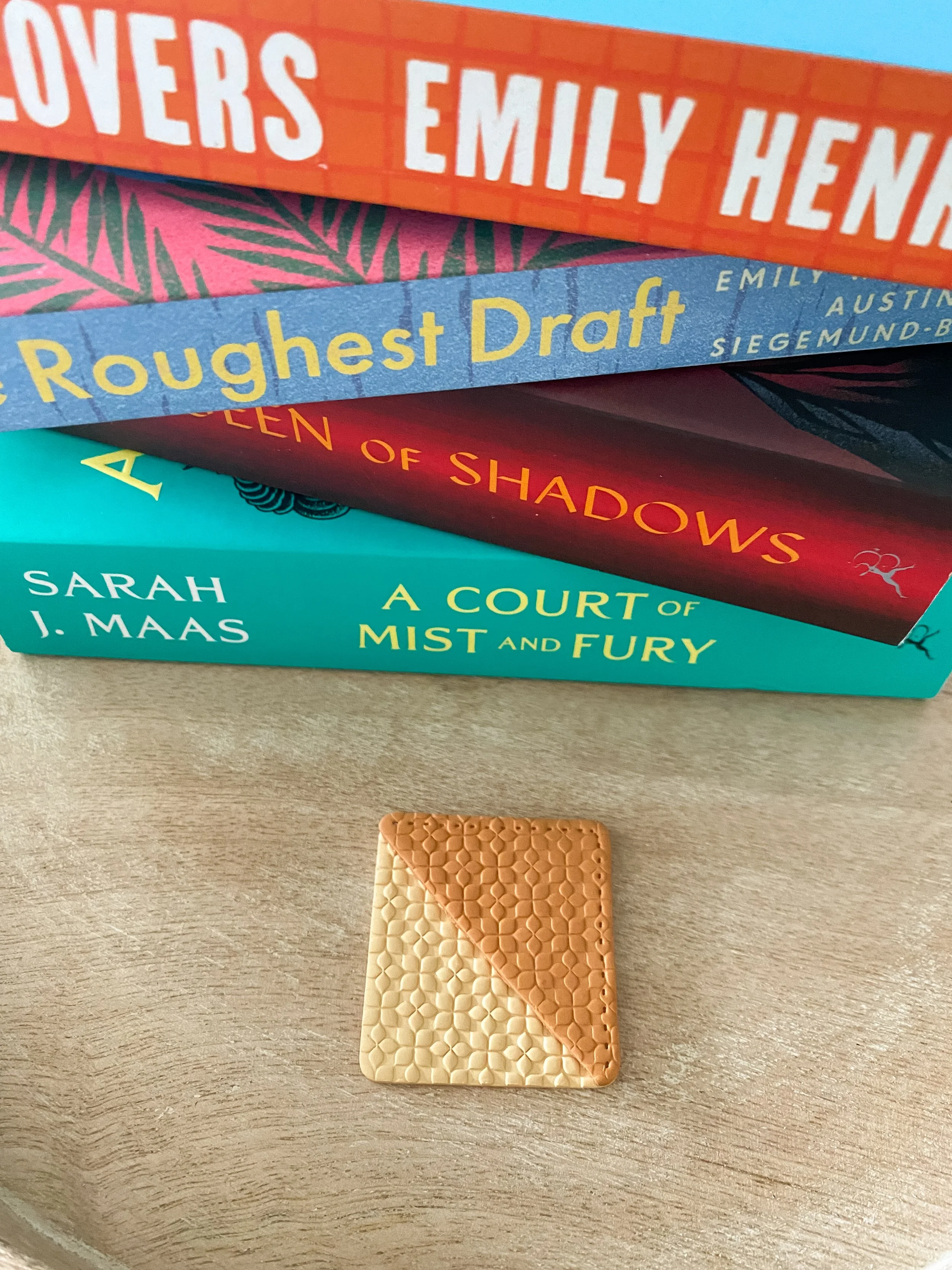 Handmade polymer clay corner bookmarks for book lovers. Unique, bookish reading accessories crafted by Sunny Creek Clay. Perfect gifts for avid readers and teachers.