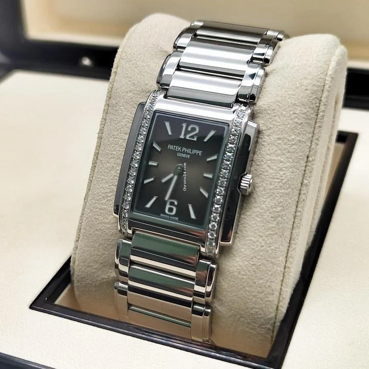 patek 24.jpg