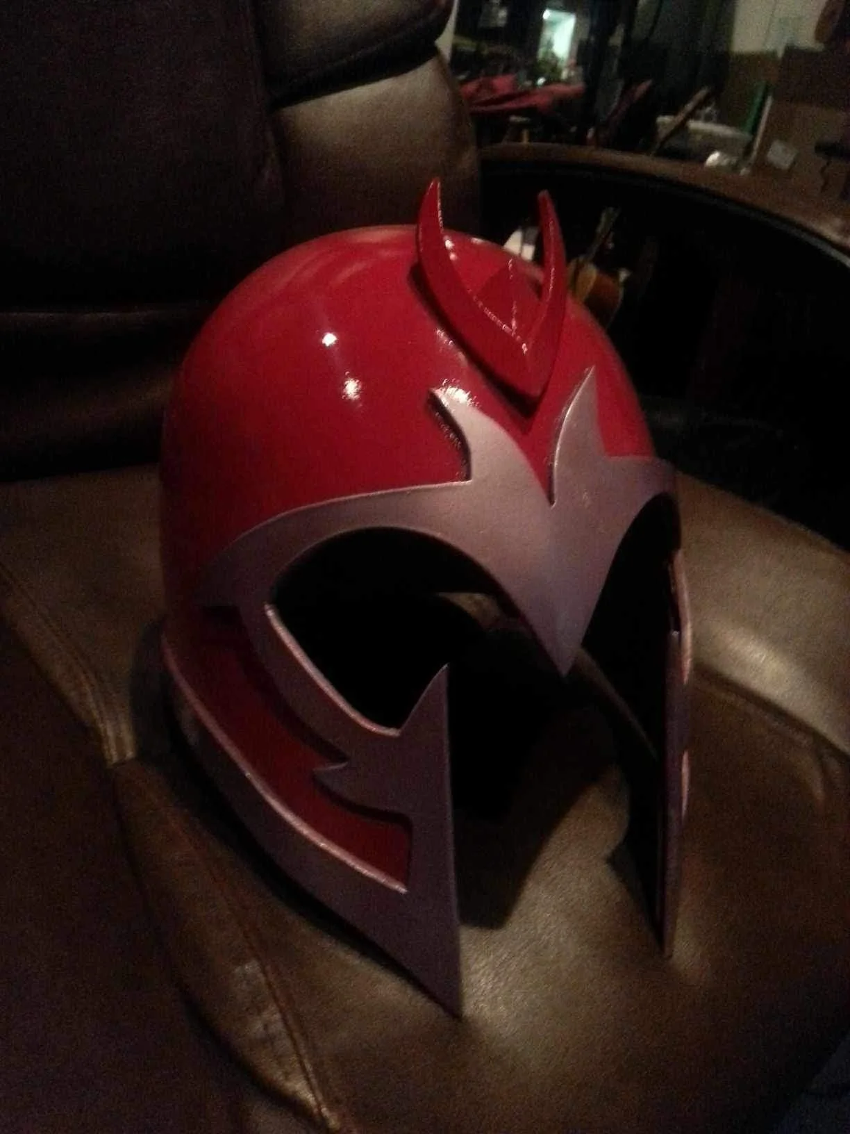 xhelm.jpg