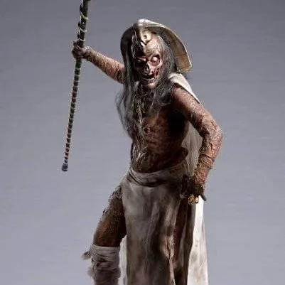 mummyfaceoff.jpg