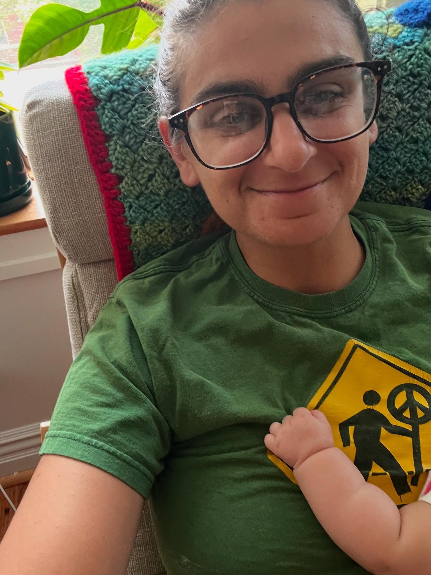 This week in doula world I got to hang out with this four month CUTIE! It's always a joy to reconnect with birth clients and celebrate their family milestones 💖

#birth #birthdoula #postpartum #postpartumdoula #baby #chicagodoula