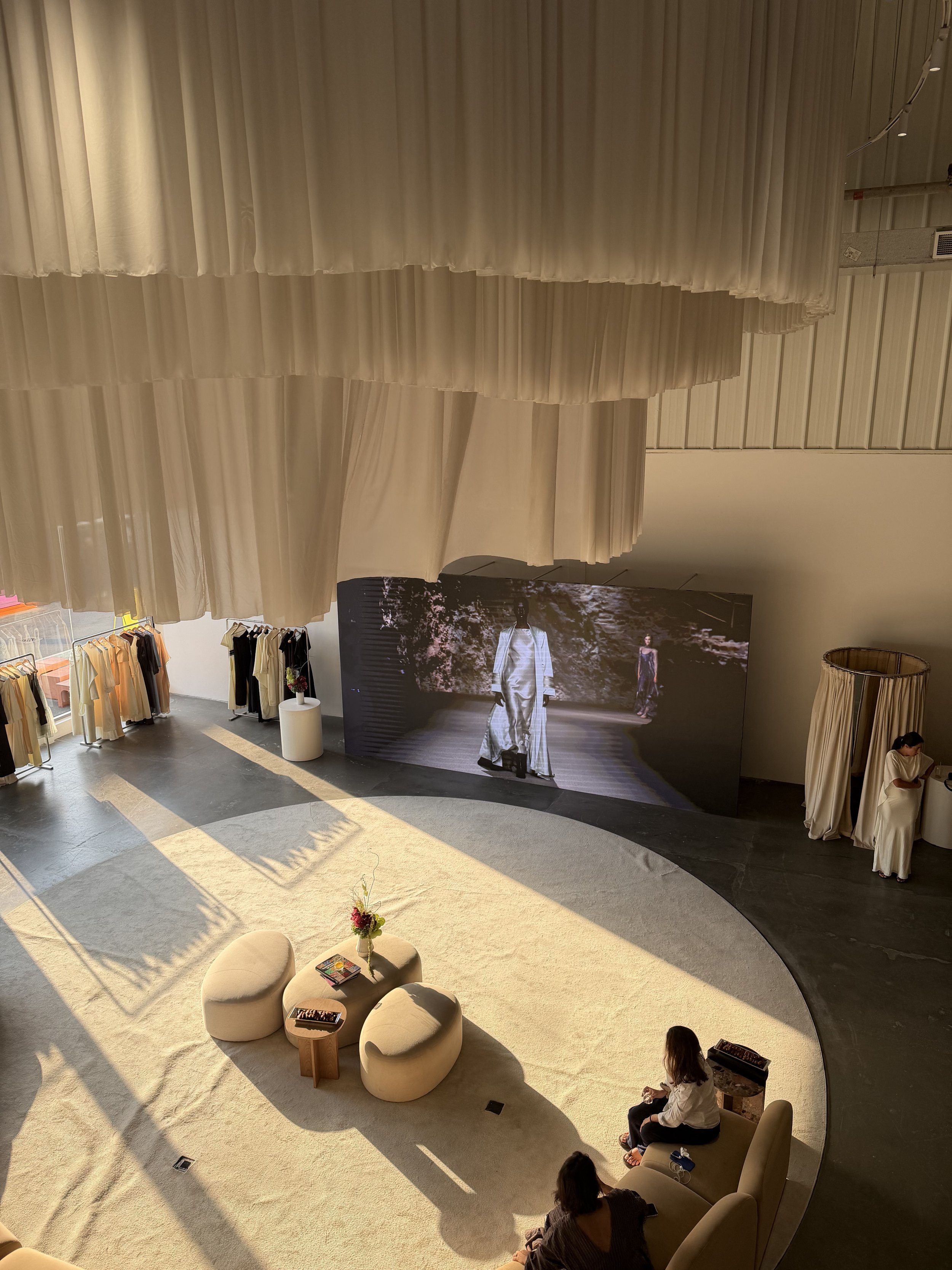 Minimal vs. Statement Pop Up Furniture: What Works Best for Your Brand?