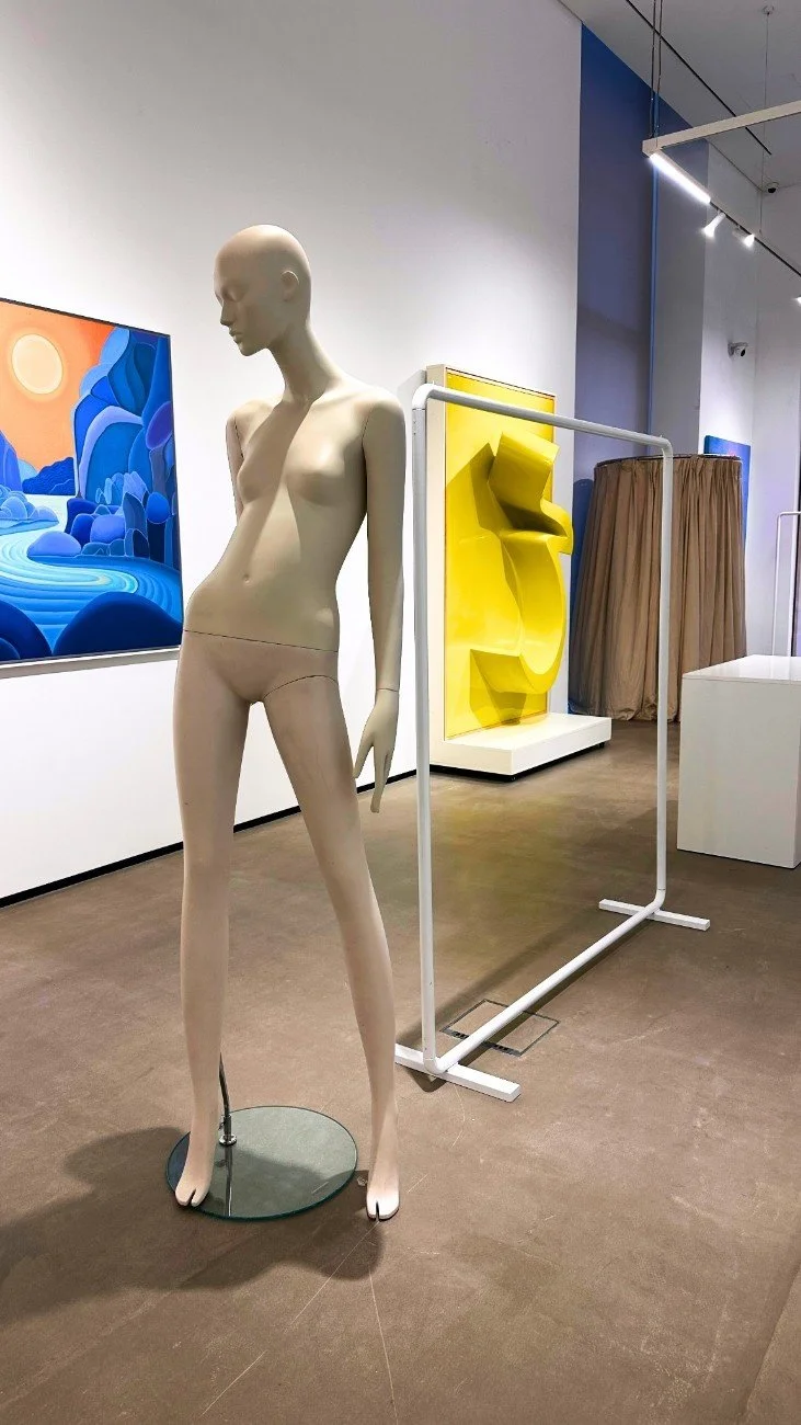 Female Mannequins