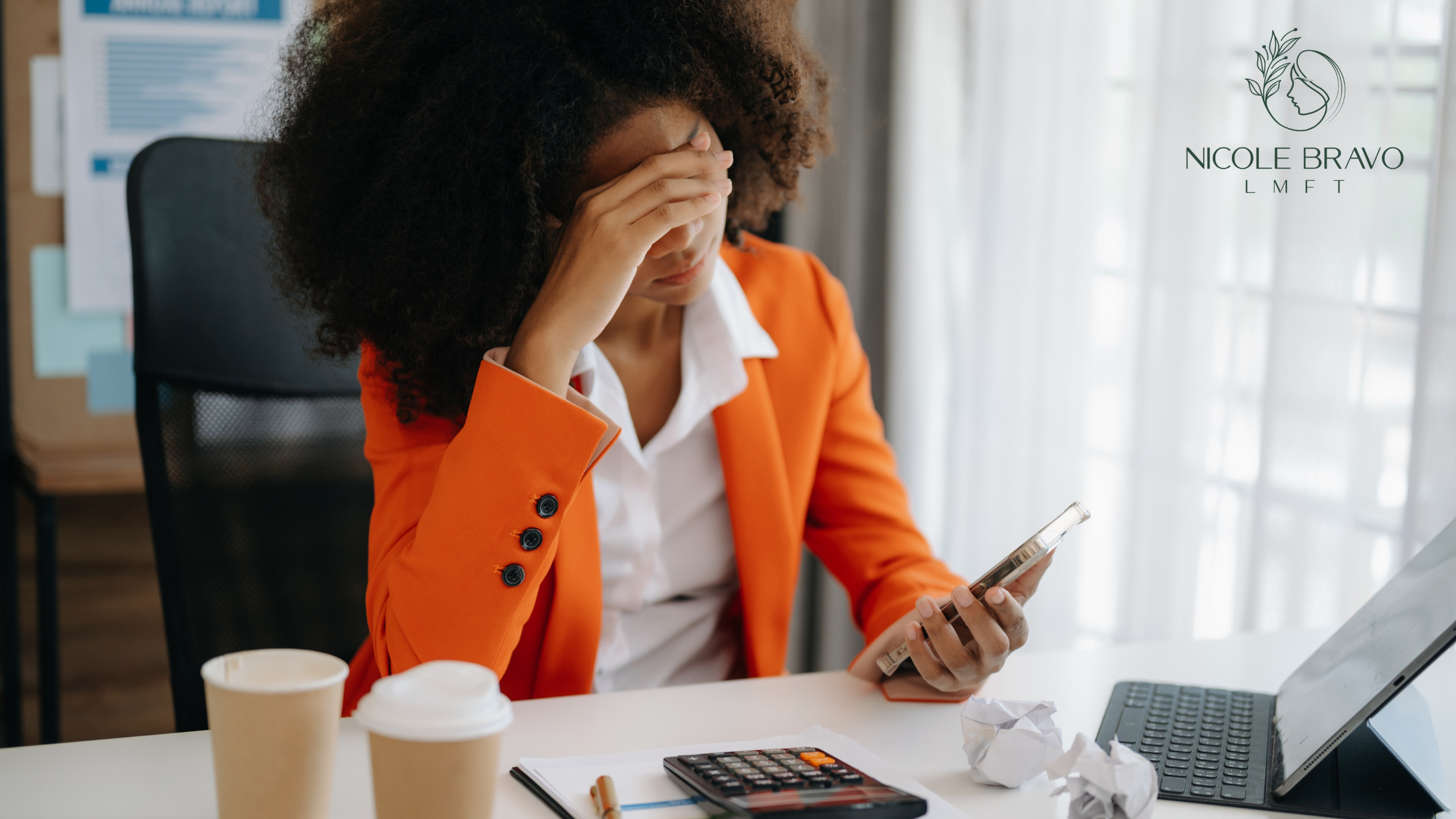 How to Tell If You Have High-Functioning Anxiety&nbsp;(Even If You’re “Doing Fine”)