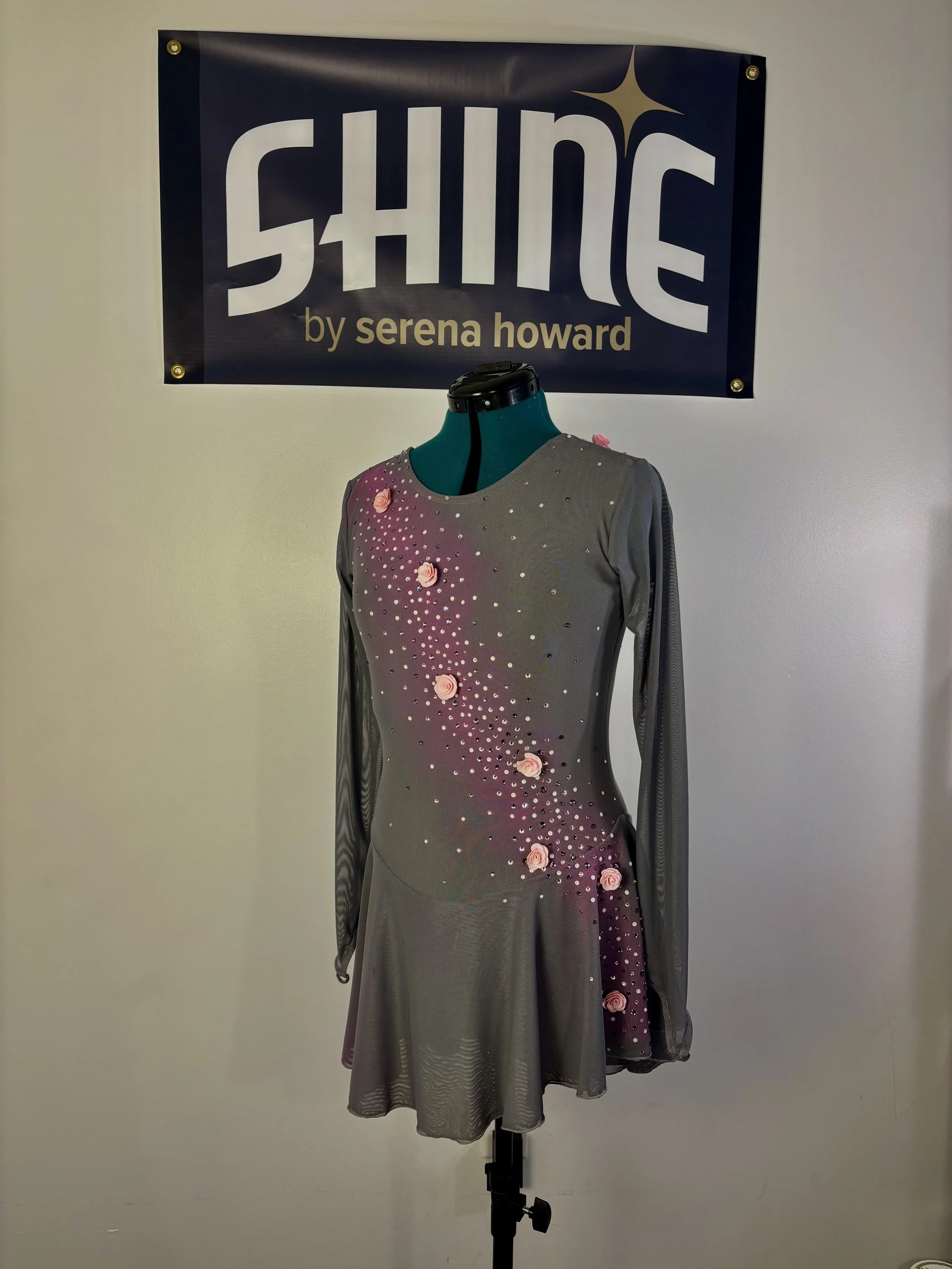 Gray & Pink Airbrushed Flower Adult Medium Dress