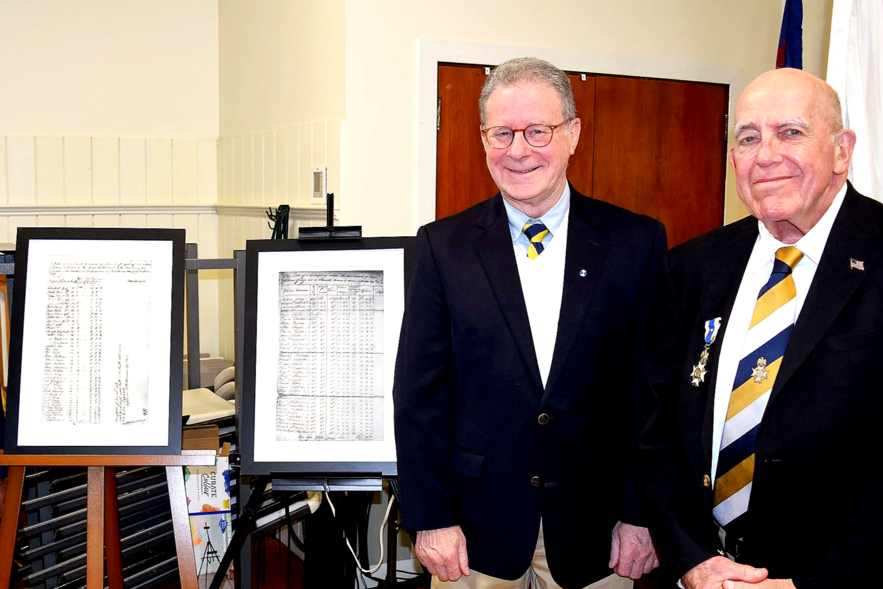Descendents and Chapter Members with Marshfield Muster Rolls