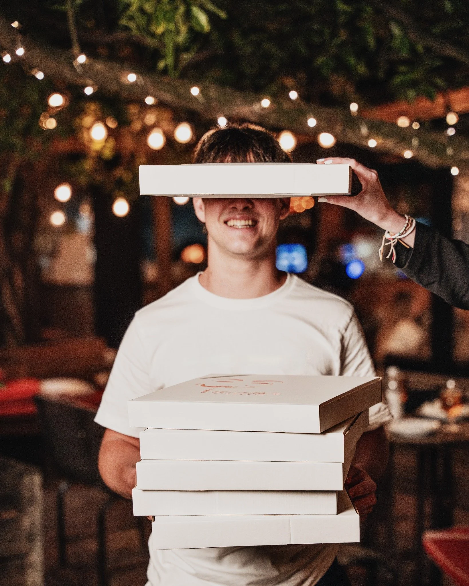 Because sometimes you can't choose just one of our pizzas ππ
Did you know that our pizzas are available on @ubereats and @_mrd_za? β¨
Explore our menu with the link in our bio.