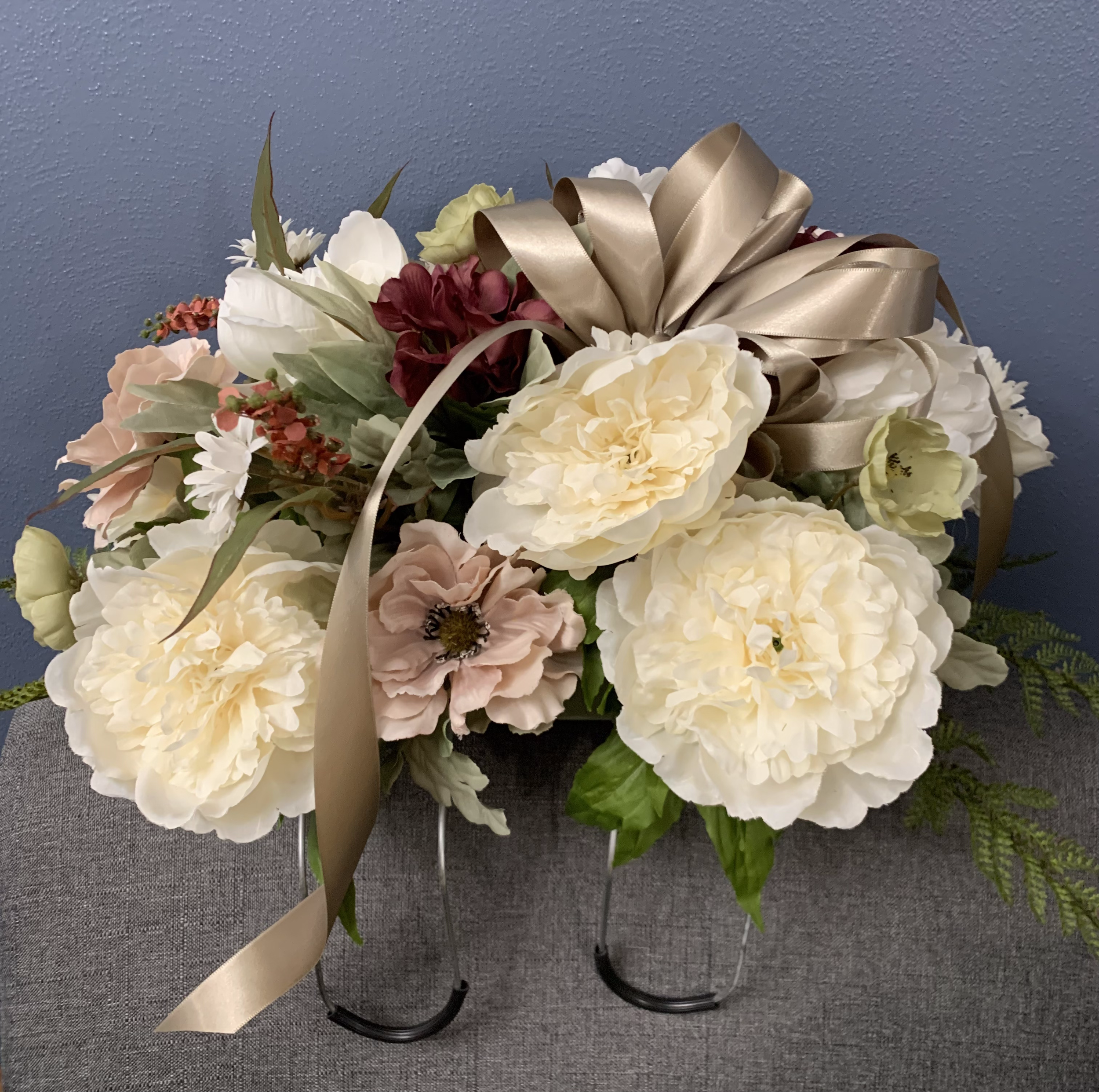 Headstone Saddle - Mauves & Cream.png