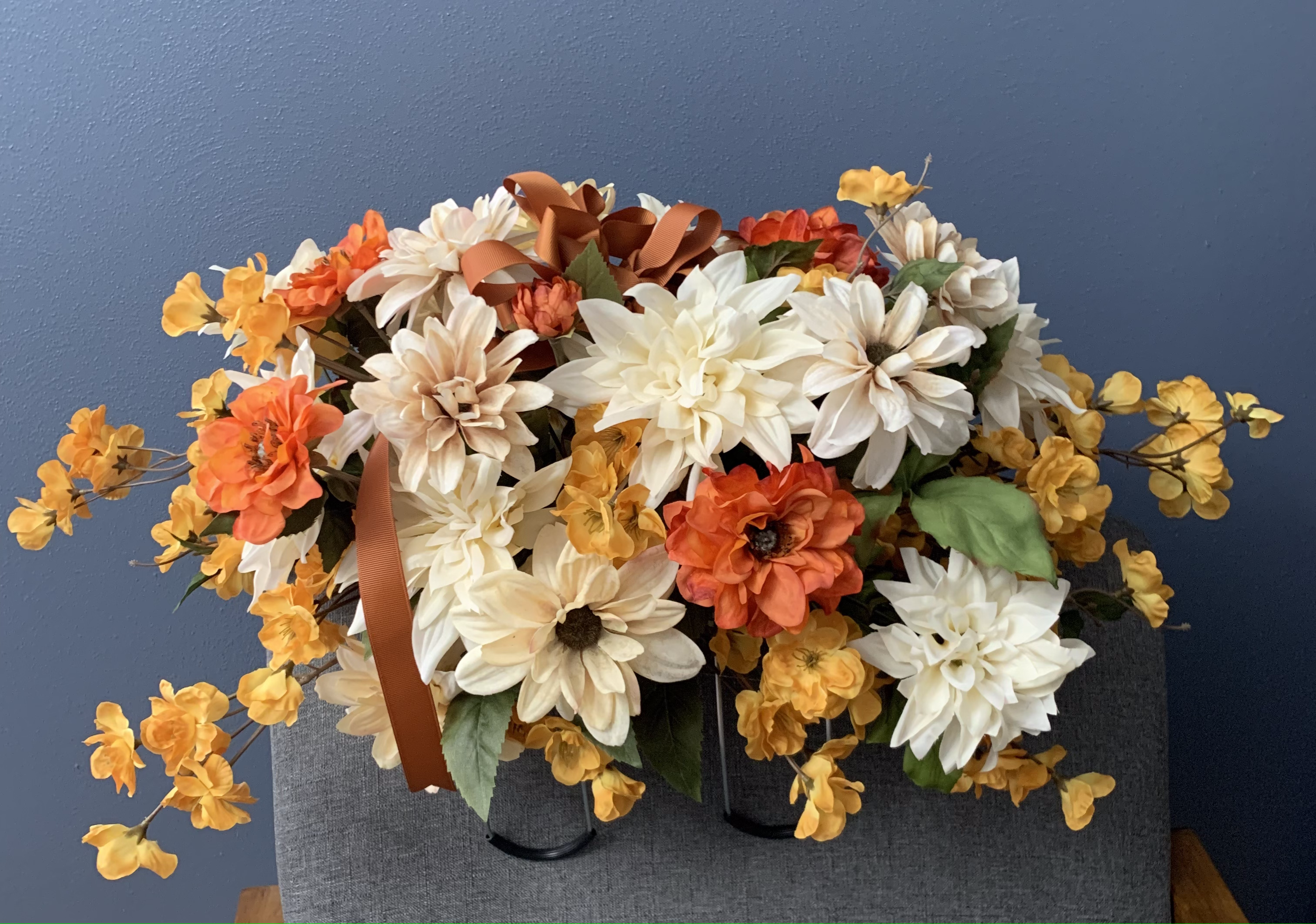 Headstone Saddle - Fall Colors.png