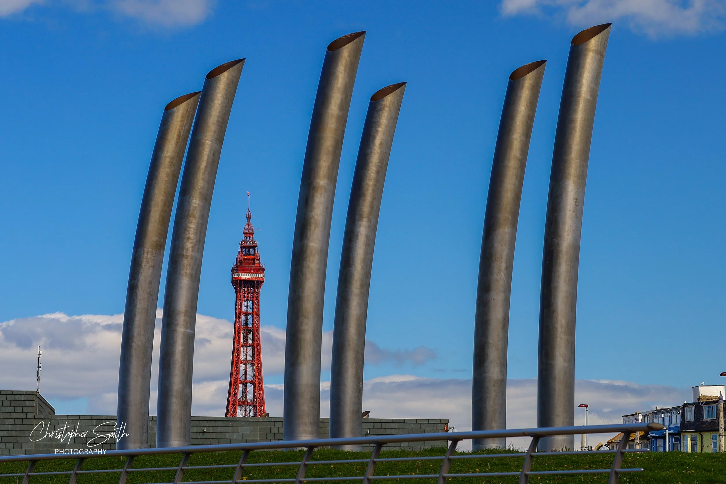 Promenade Sculpture, Blackpool, England, May 2026 (Canon RP, 85mm, f/5.0, 1/400s, ISO100)