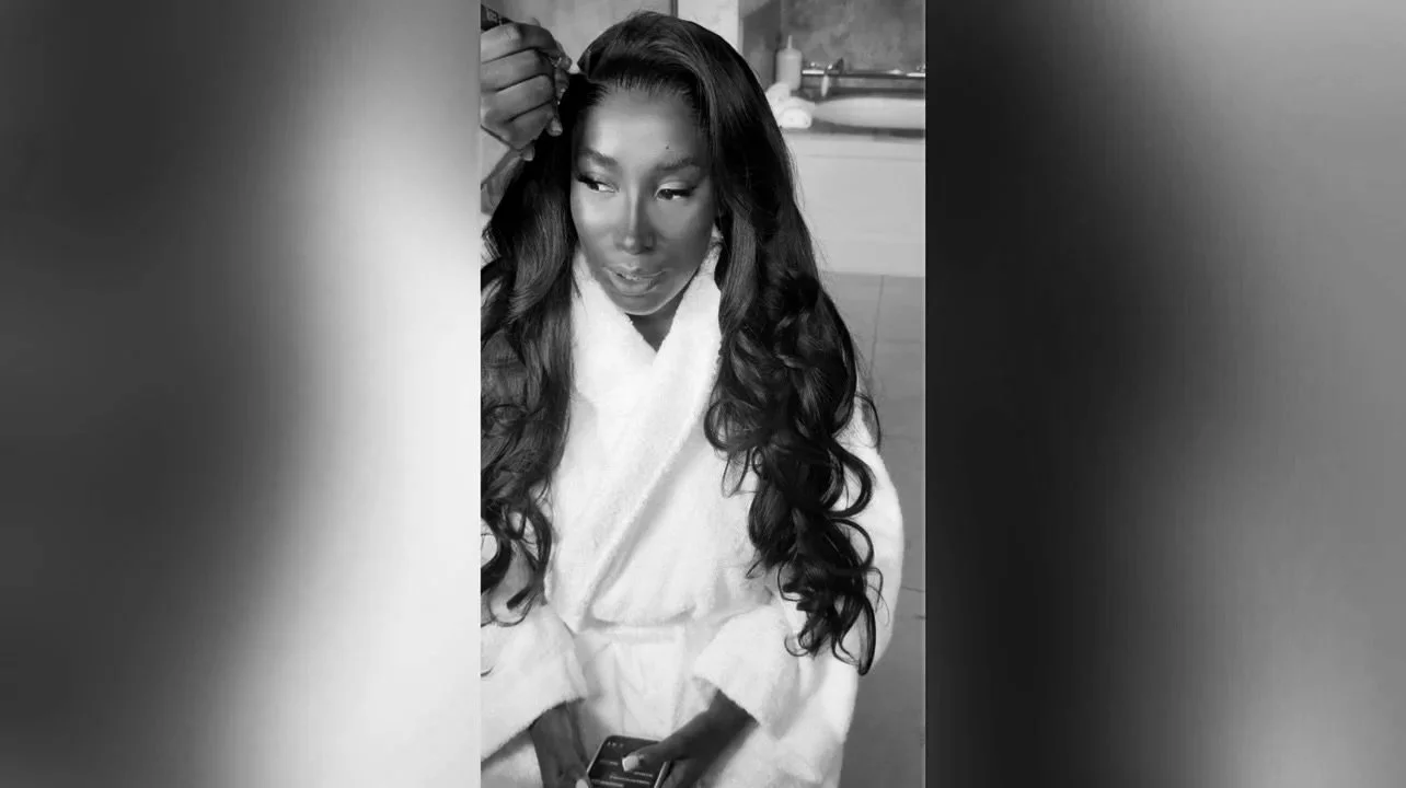More behind the scenes of my latest shoot!