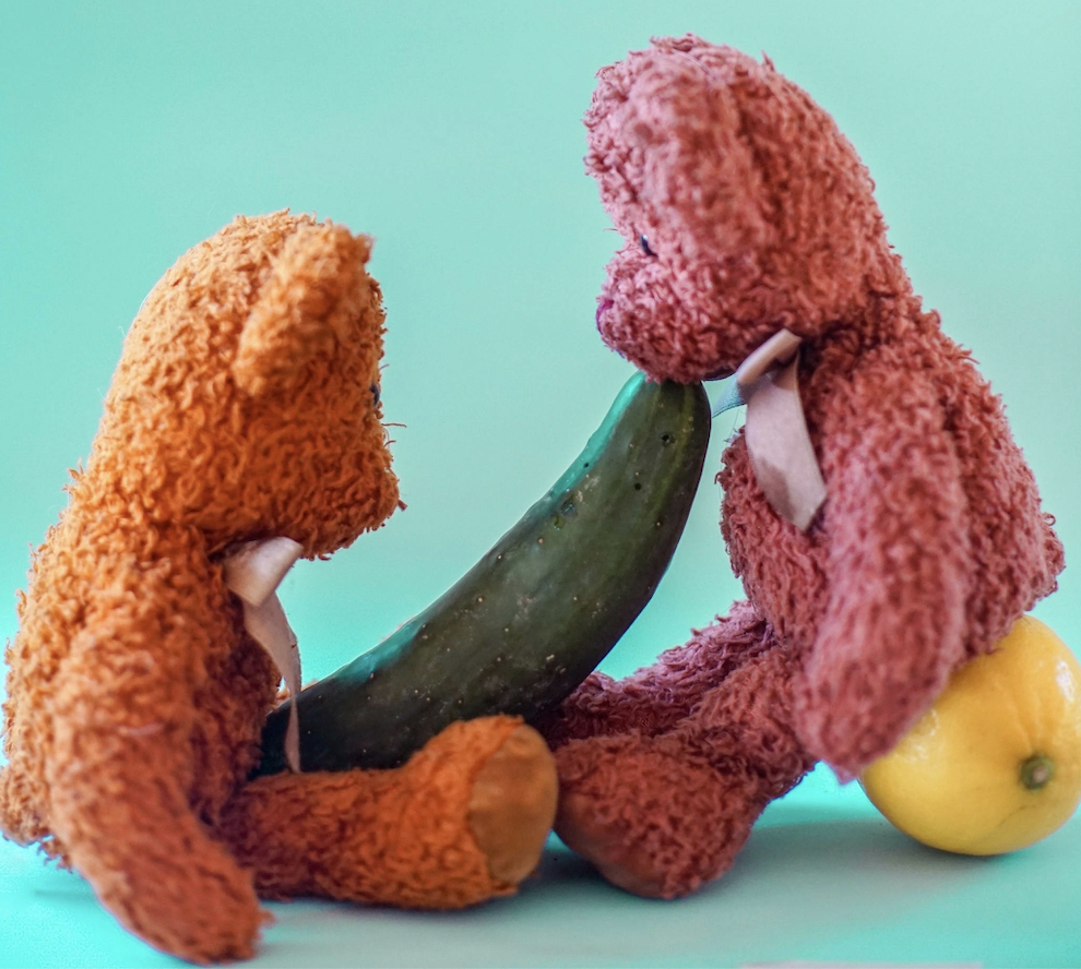 “Teddy bears sitting together with playful props, symbolizing conversations about intimacy, emotions, and relationships.”