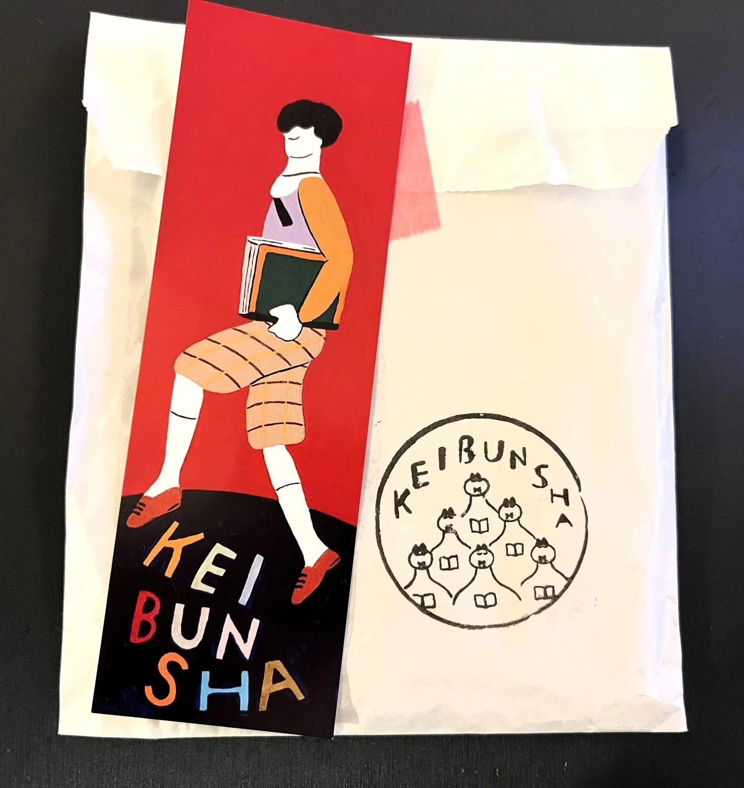 Keibunsha - bookmark on bag.jpg