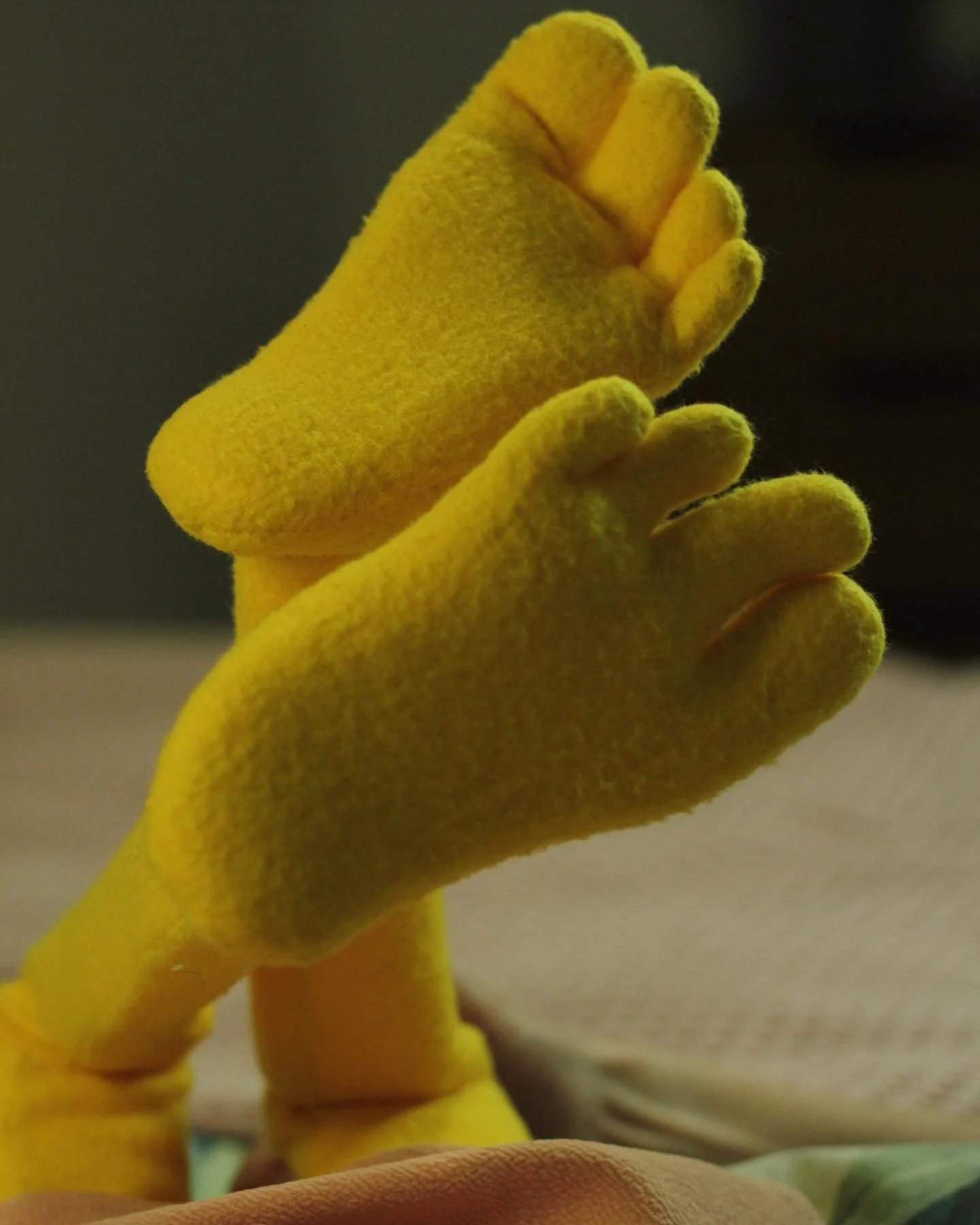 Toesday vibes. 

🦶

#onlyfelt #baresoles #grecian #toes #toesday #ifeltthat #puppet