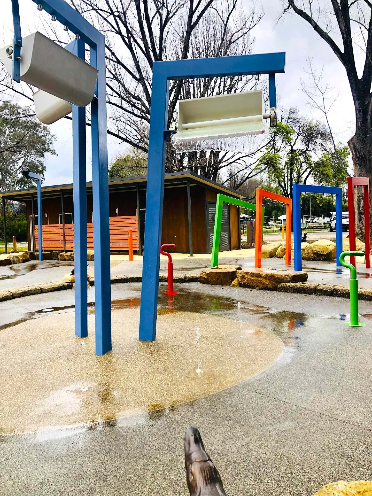 water-features-by-design-australia-waterplay-splash-pad-water-playgrounds-commercial-spray-park-design-ground-sprays-interactive-water-features-childcare-centre-community-play-spaces-nature-play-aquatic-play-equipment.jpg