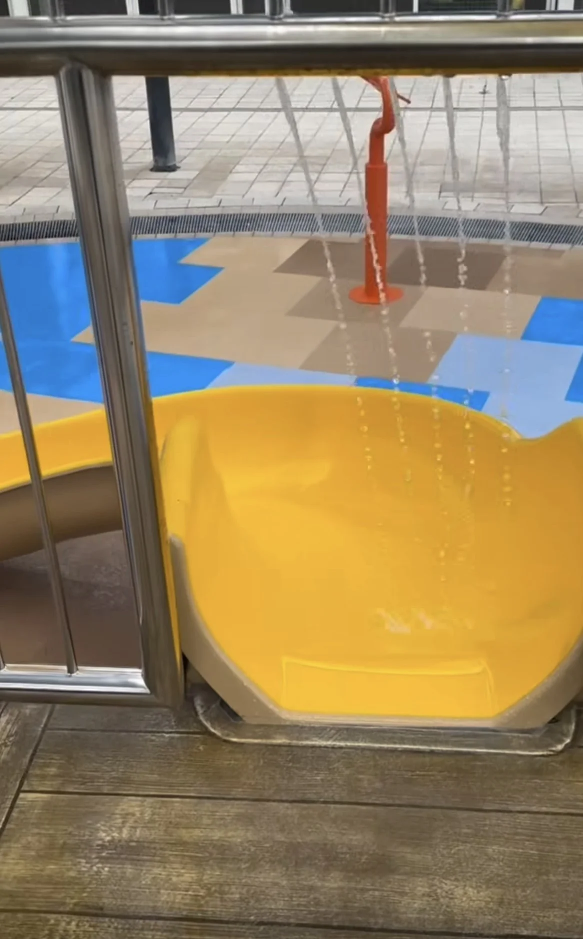 water-features-by-design-australia-waterplay-splash-pad-water-playgrounds-commercial-spray-park-design-ground-sprays-interactive-water-features-childcare-centre-community-play-spaces-nature-play-aquatic-play-equipment.jpg