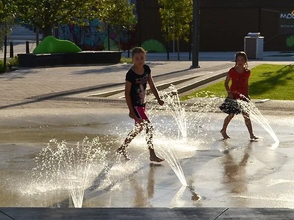wfbd-water-features-by-design-australia-waterplay-splash-pad-water-playgrounds-commercial-spray-park-design-ground-sprays-interactive-water-features-childcare-centre-community-play-spaces-nature-play-aquatic-play-equipment
