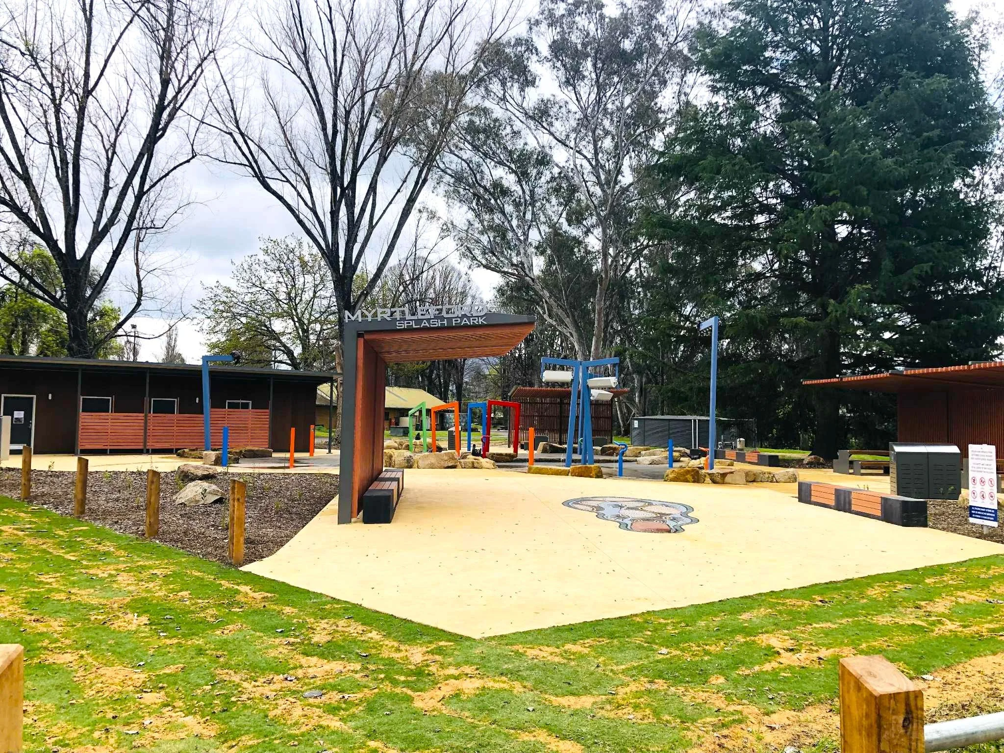 Myrtlefordwater-features-by-design-australia-waterplay-splash-pad-water-playgrounds-commercial-spray-park-design-ground-sprays-interactive-water-features-childcare-centre-community-play-spaces-nature-play-aquatic-play-equipment.jpg